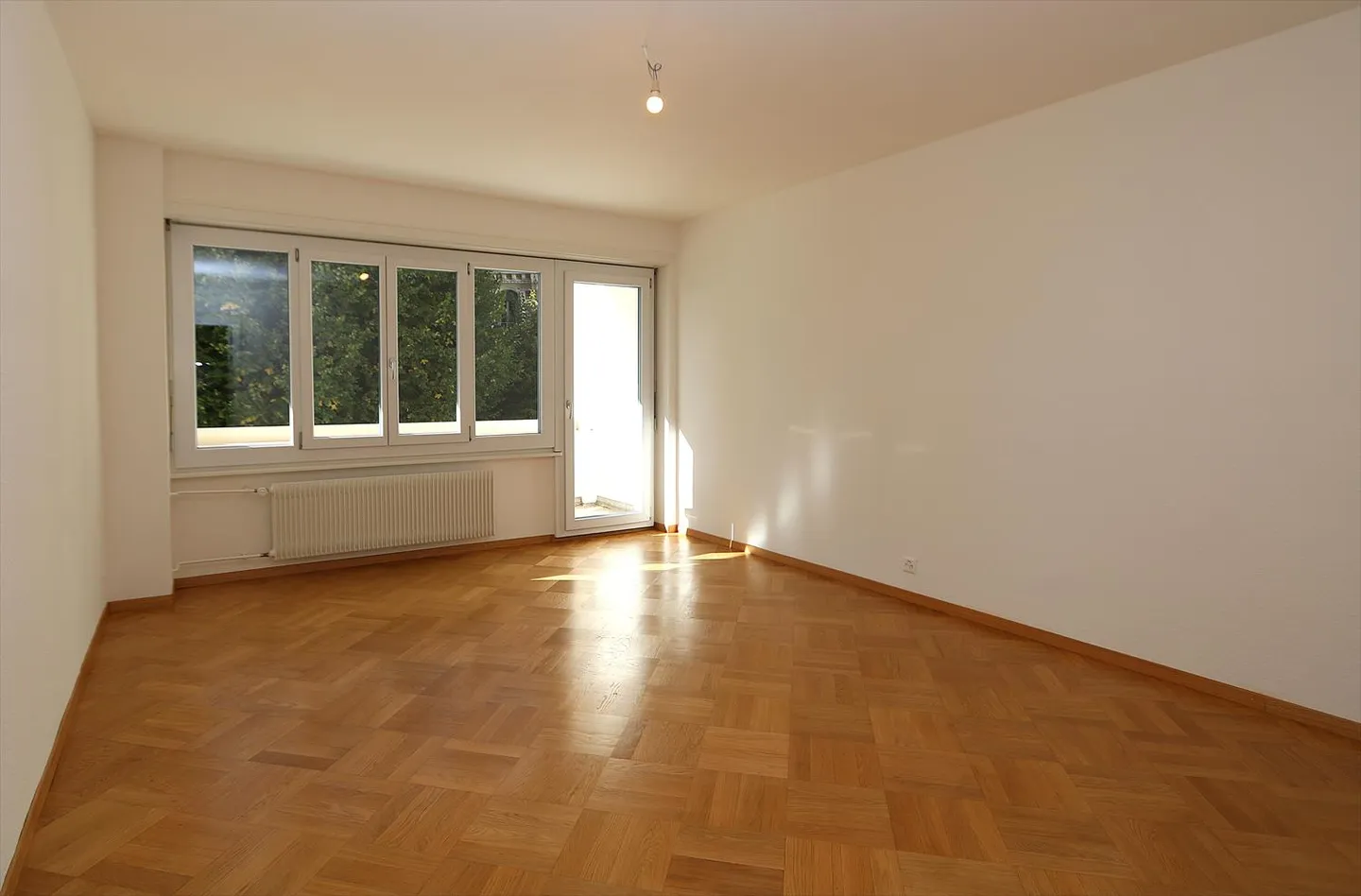 Uffici con balcone a Champel - Foto 7 di 13