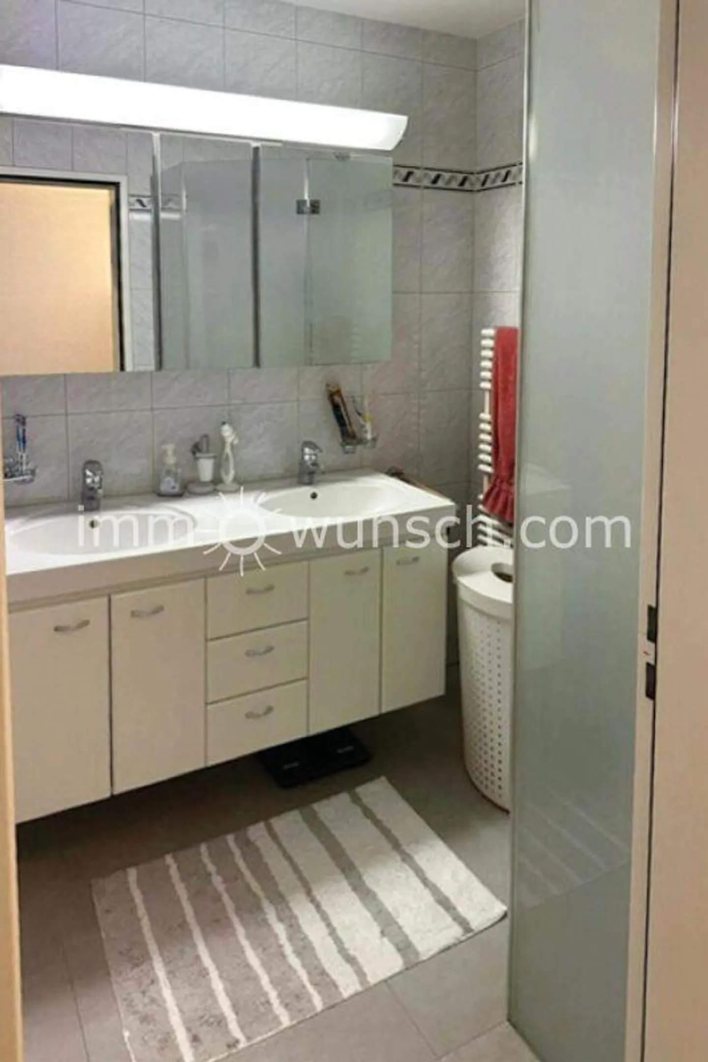 Ampio appartamento familiare a Steinhausen - Foto 5 di 10