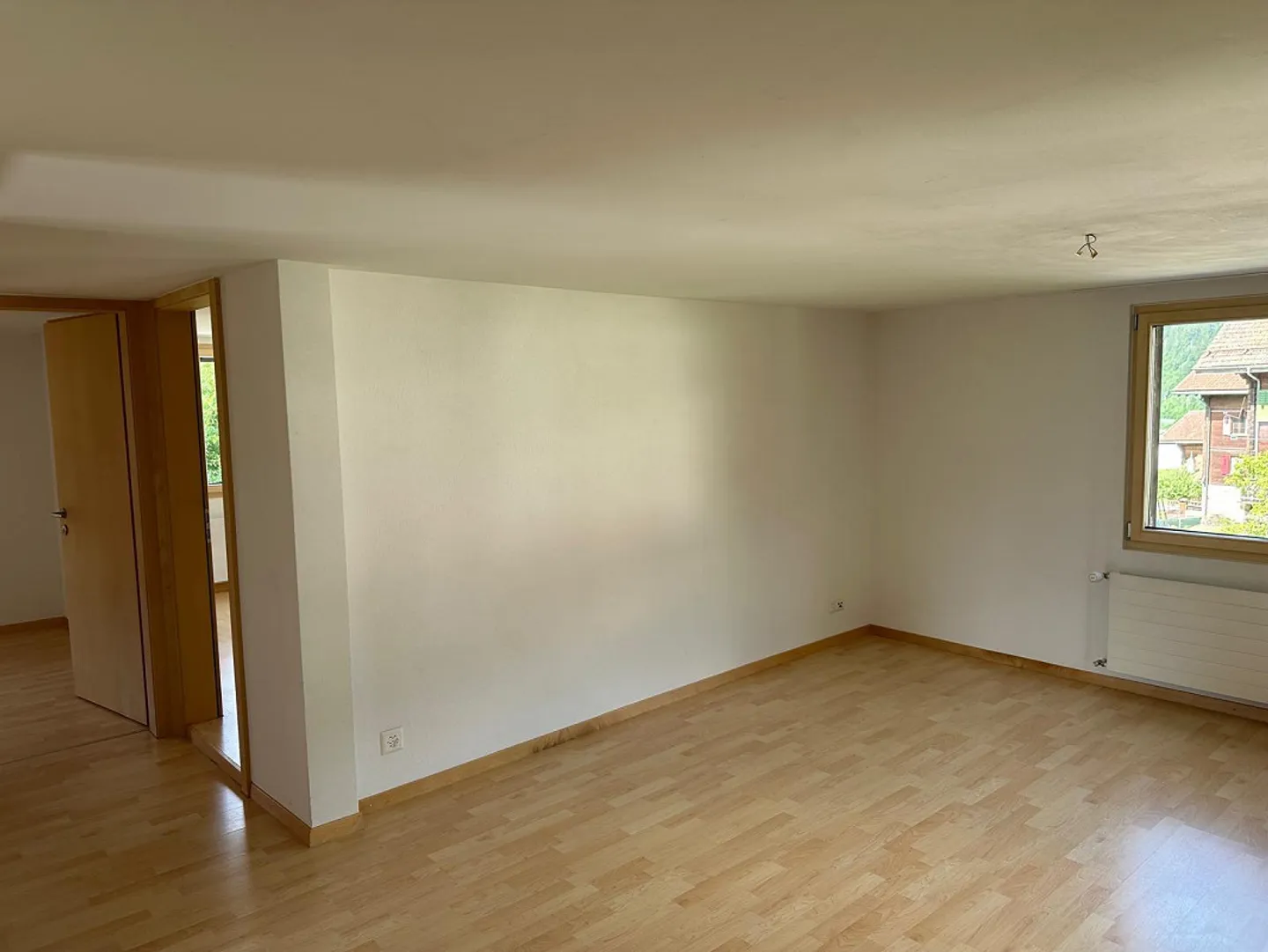 Geräumige Wohnung mit Aussicht - Foto 4 von 8