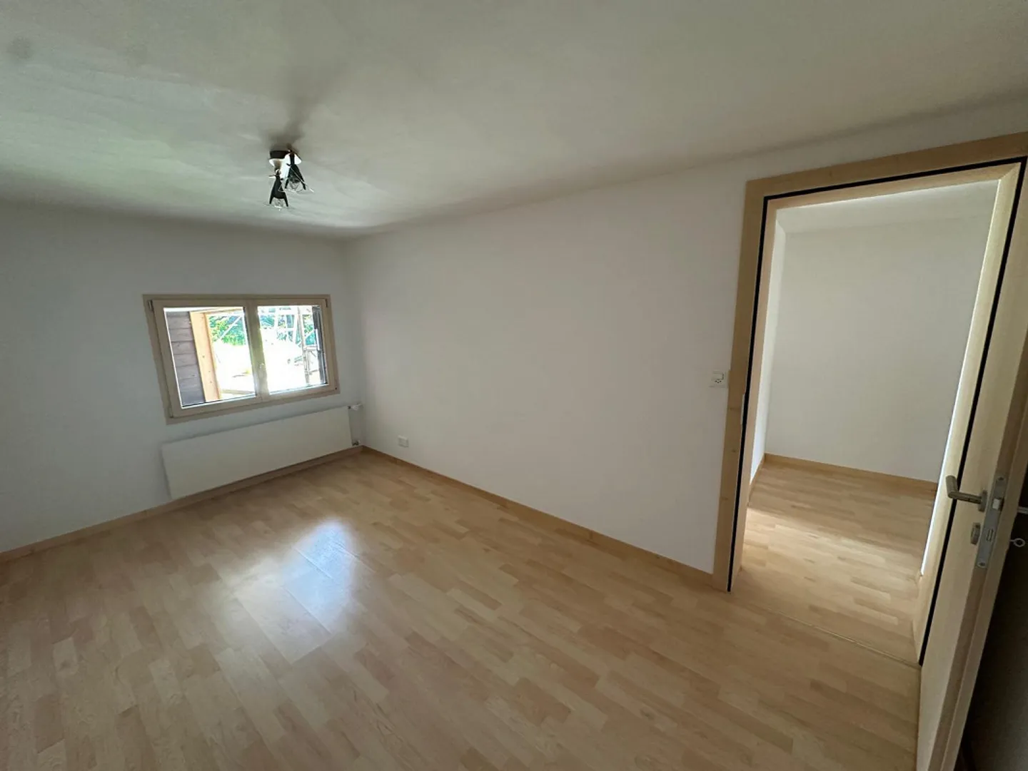 Geräumige Wohnung mit Aussicht - Foto 6 von 8
