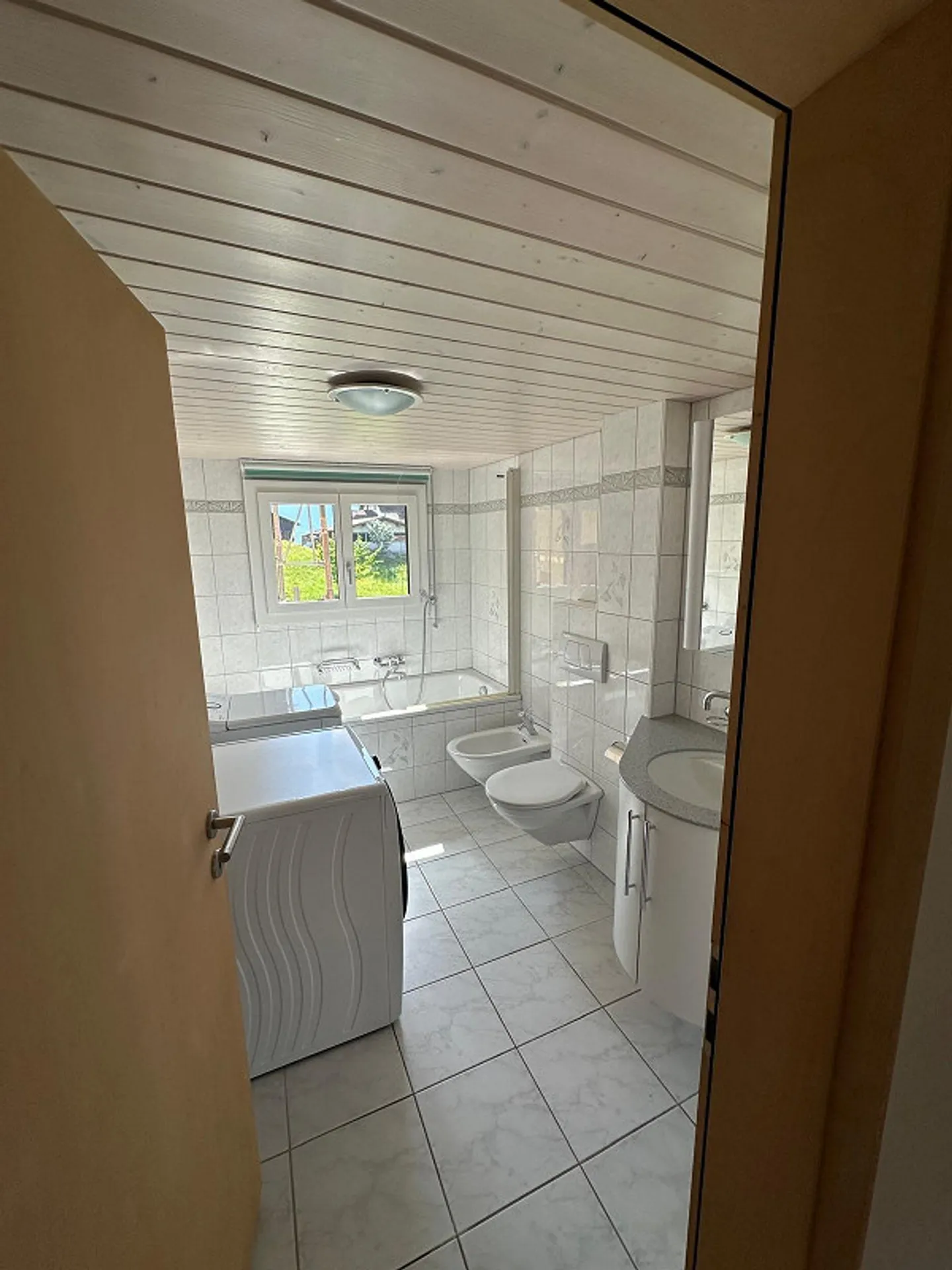 Geräumige Wohnung mit Aussicht - Foto 7 von 8
