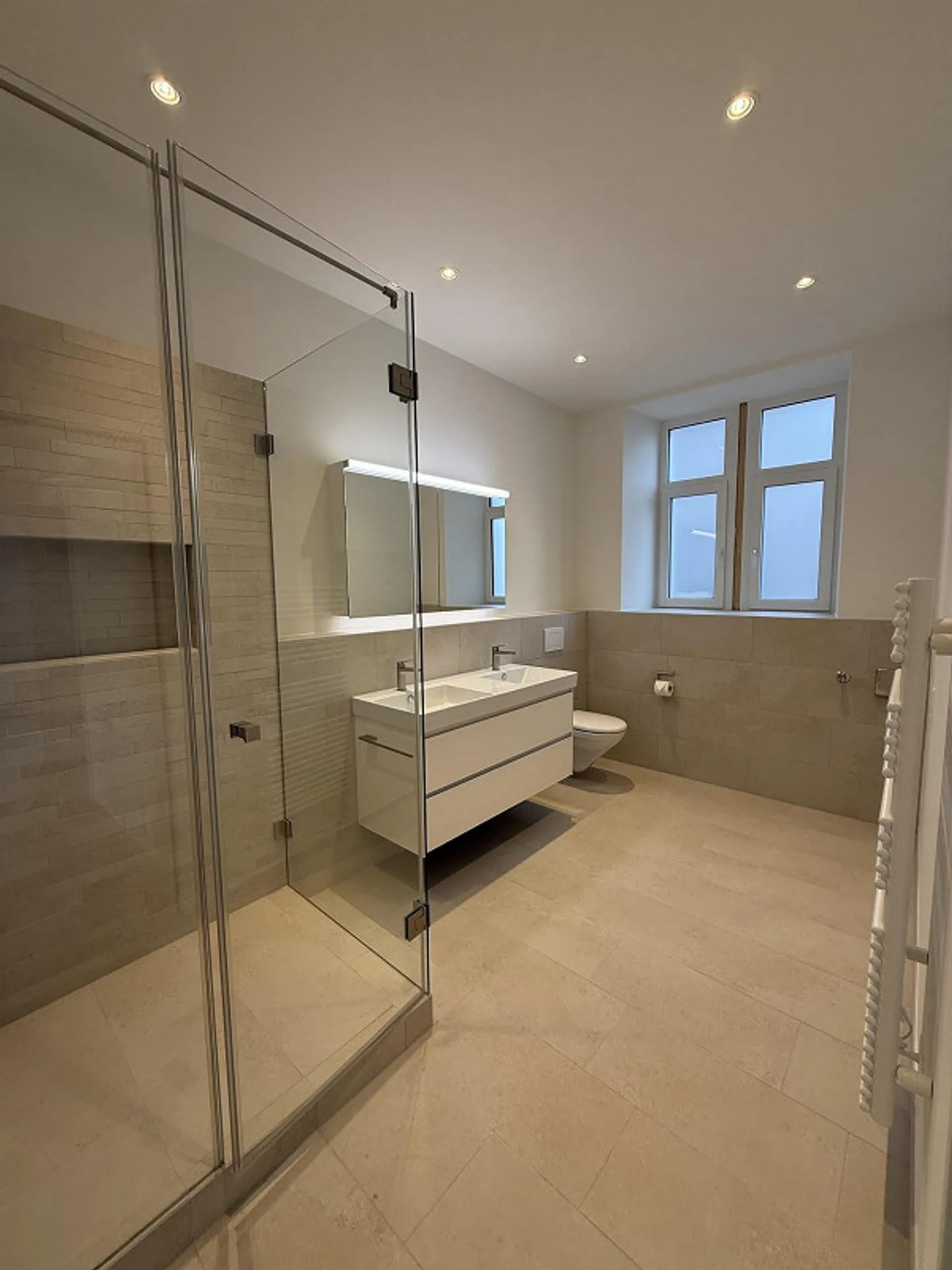 Stilvolle 3.5-Zimmerwohnung - Foto 2 von 5