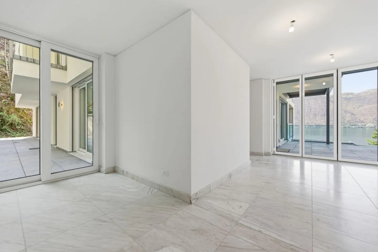 Ceresio 52 Residence: luxurious lake view apartments | Residence ... - Photo 14 of 18