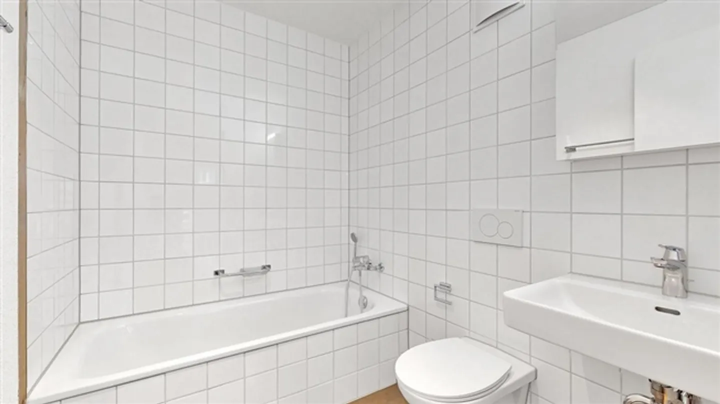 Appartamento in affitto - Foto 5 di 8