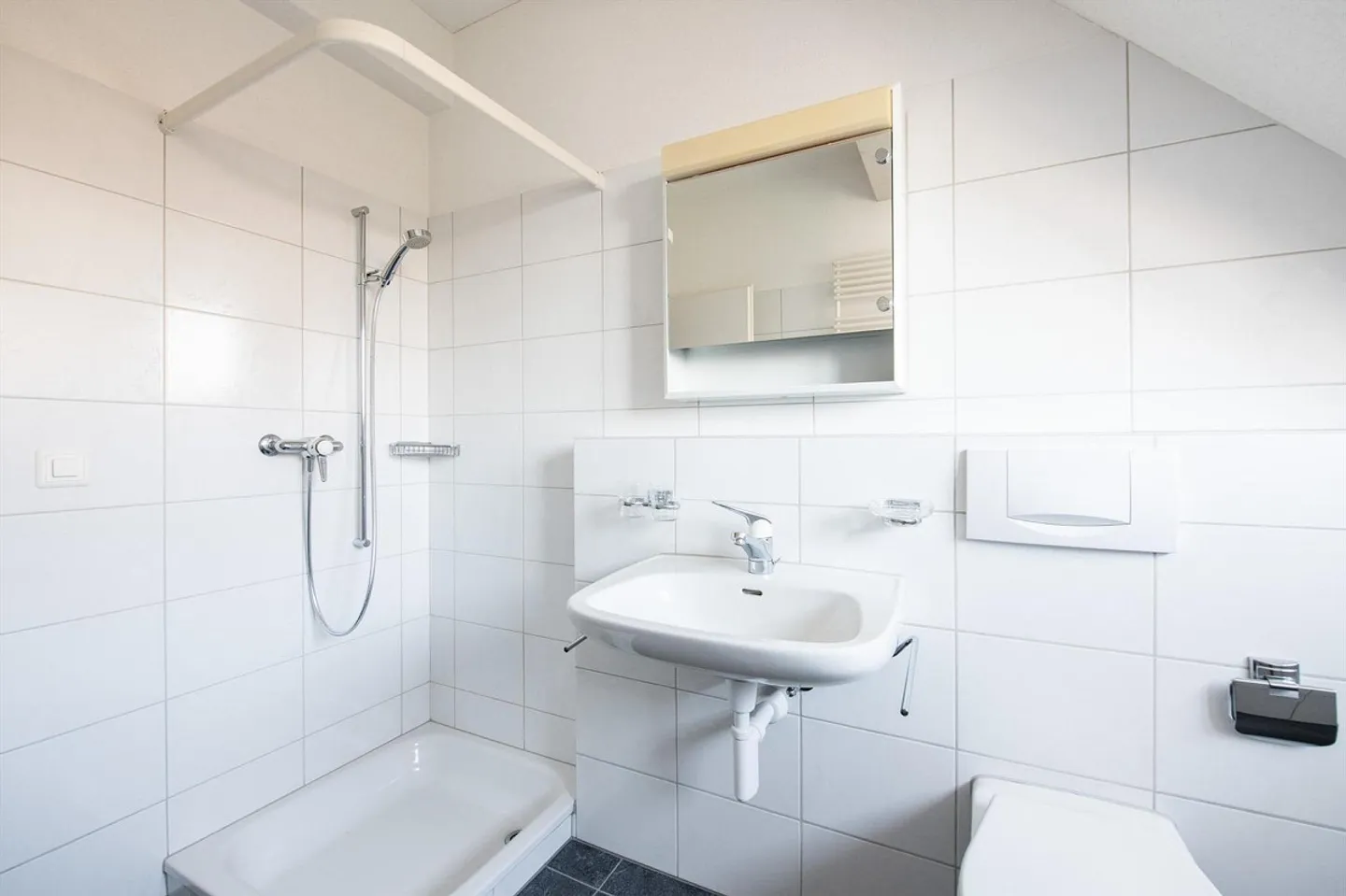 Spacious 3.5-room apartment in Langwiesen! - Photo 9 of 13