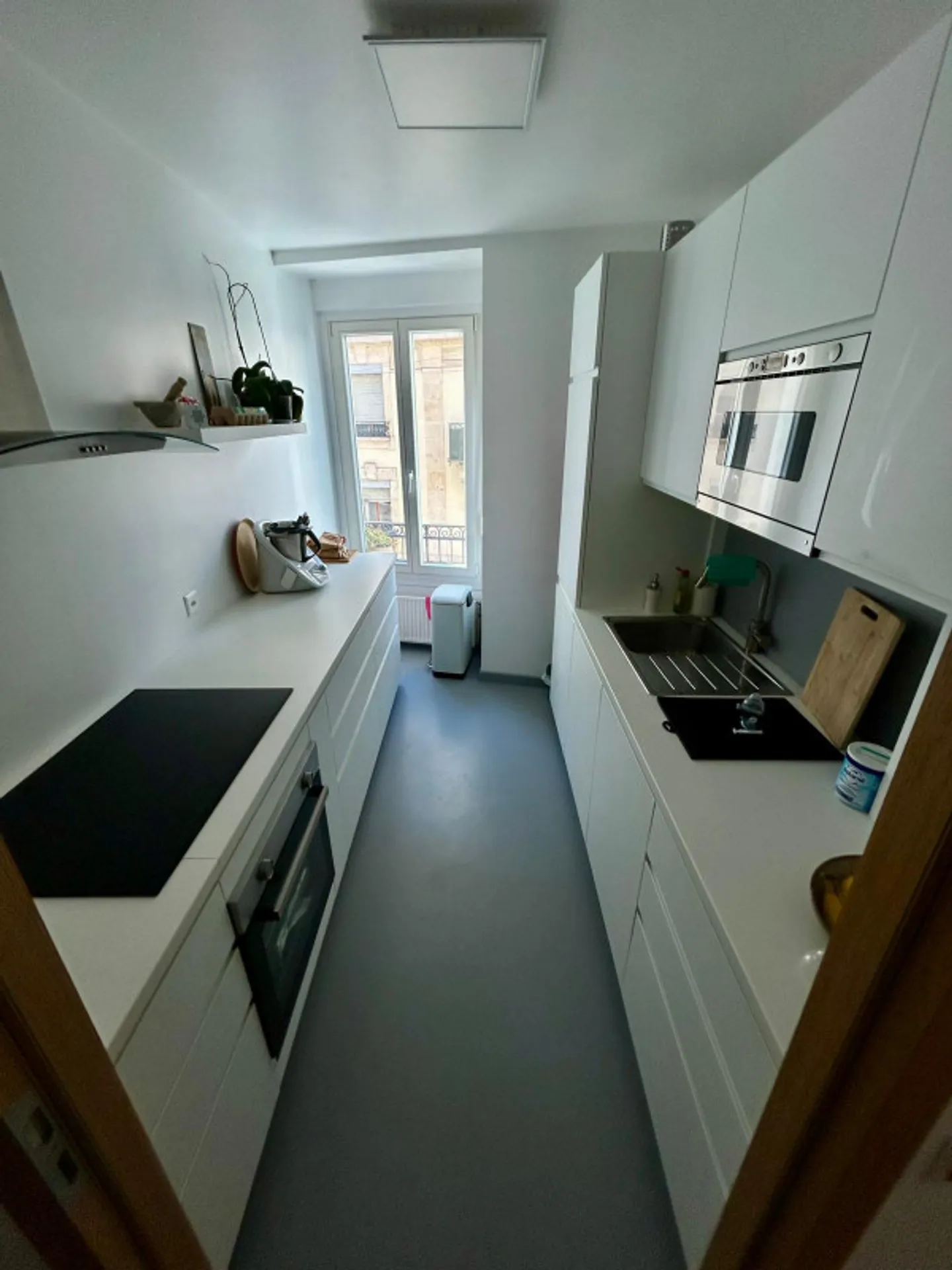 Helles 4-Zimmer-Apartment in Genf - Foto 8 von 13