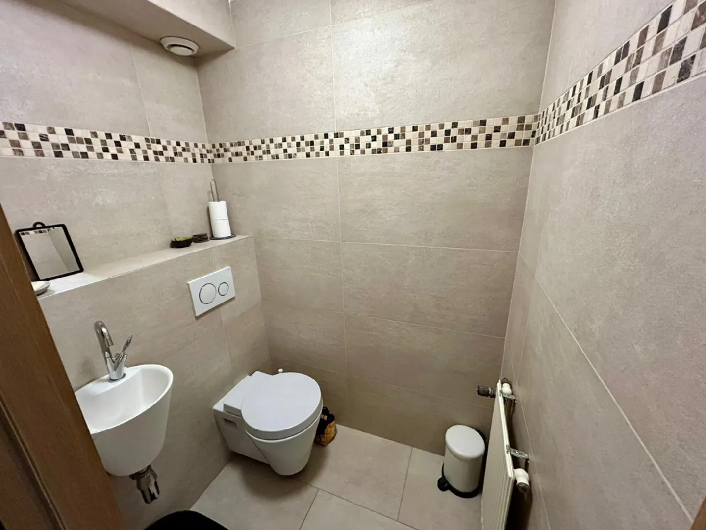 Helles 4-Zimmer-Apartment in Genf - Foto 12 von 13