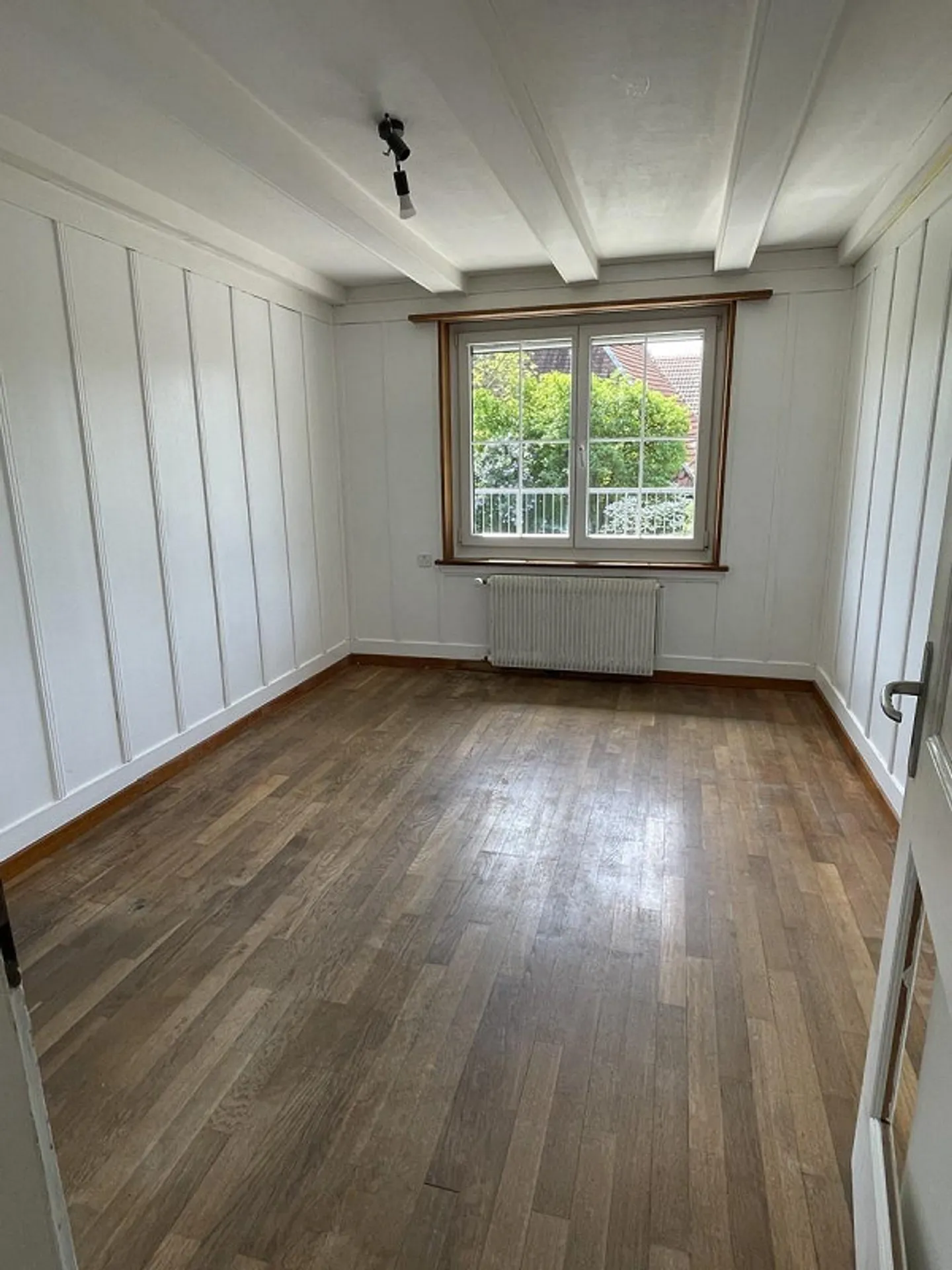 Affascinante casa unifamiliare di 10,5 stanze con grande potenziale - Foto 14 di 24