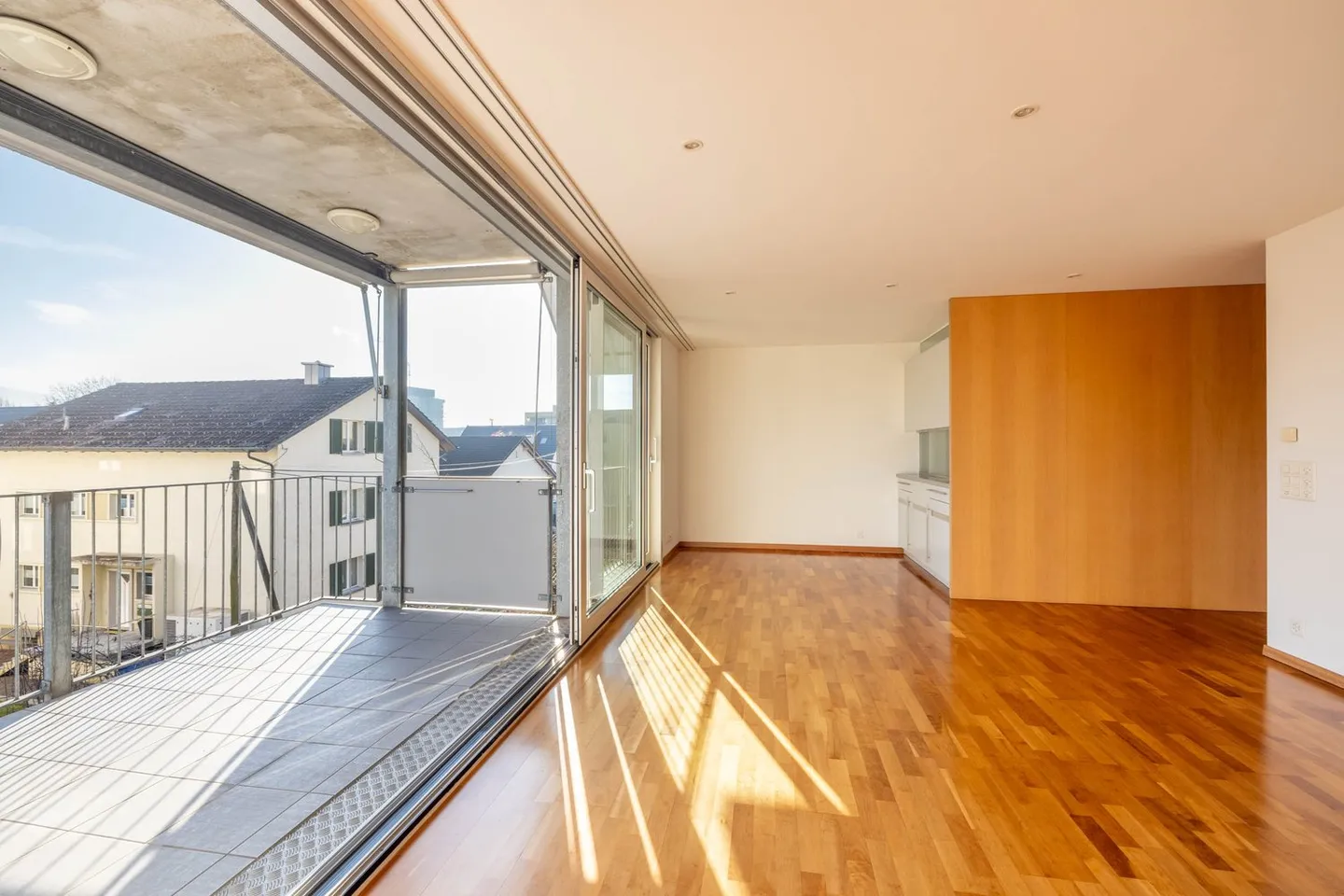 Votre nouveau chez-vous avec charme et vue panoramique - Photo 1 sur 7