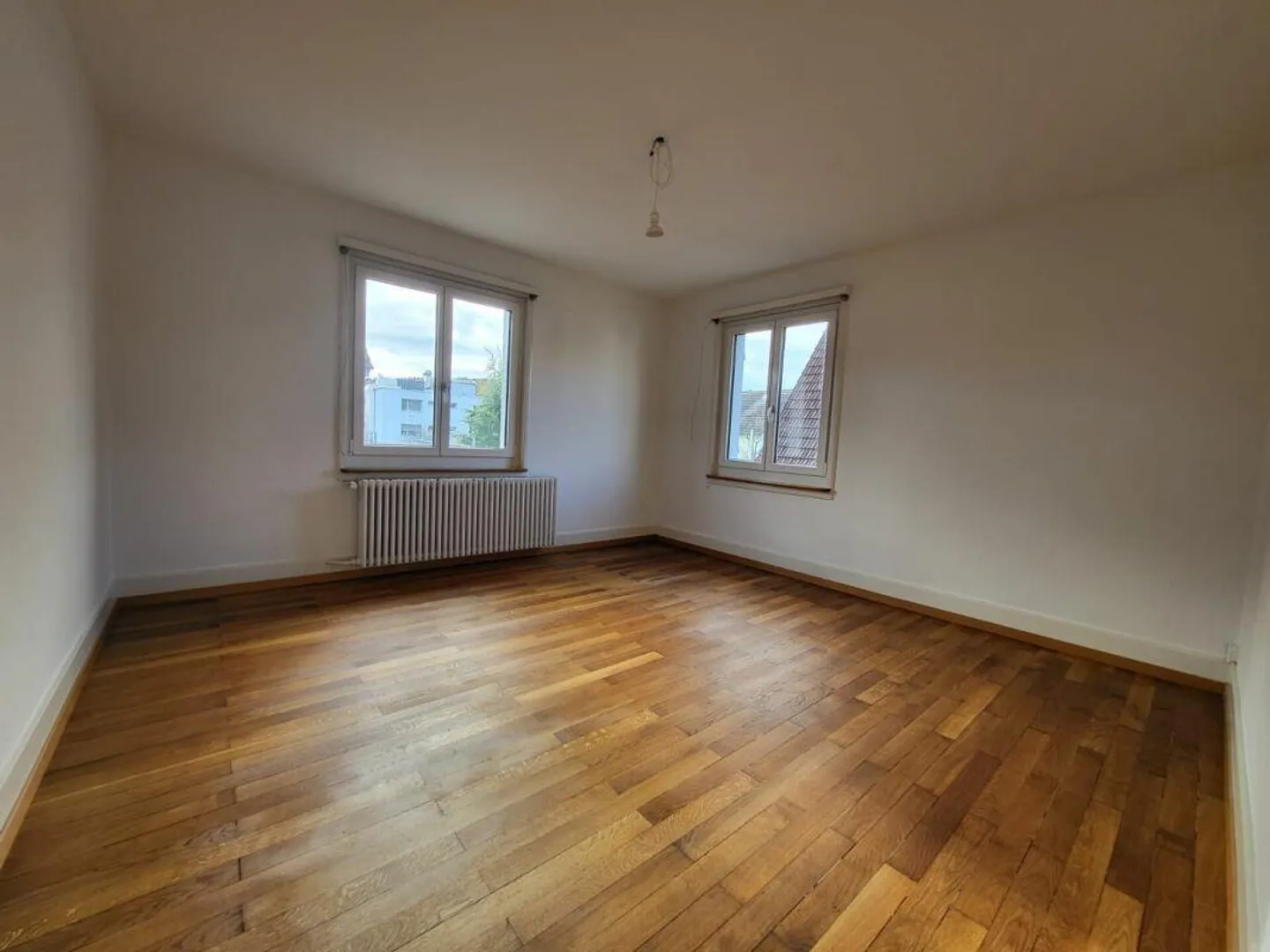 Charming 3.0-room apartment in a quiet and central location - Photo 2 of 7