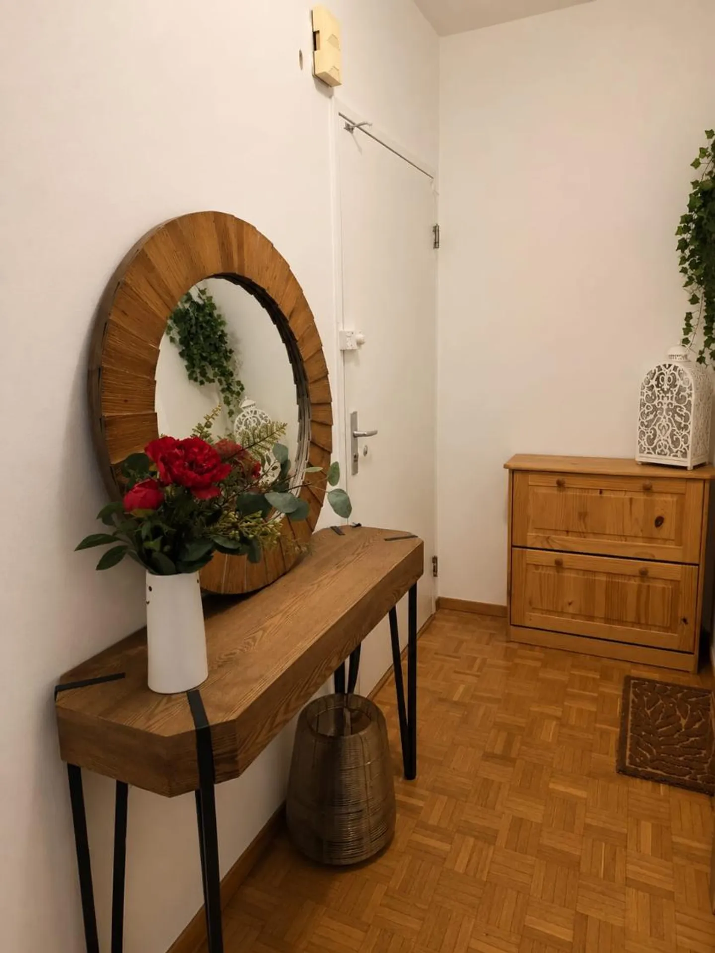 Apartment - Photo 2 of 10