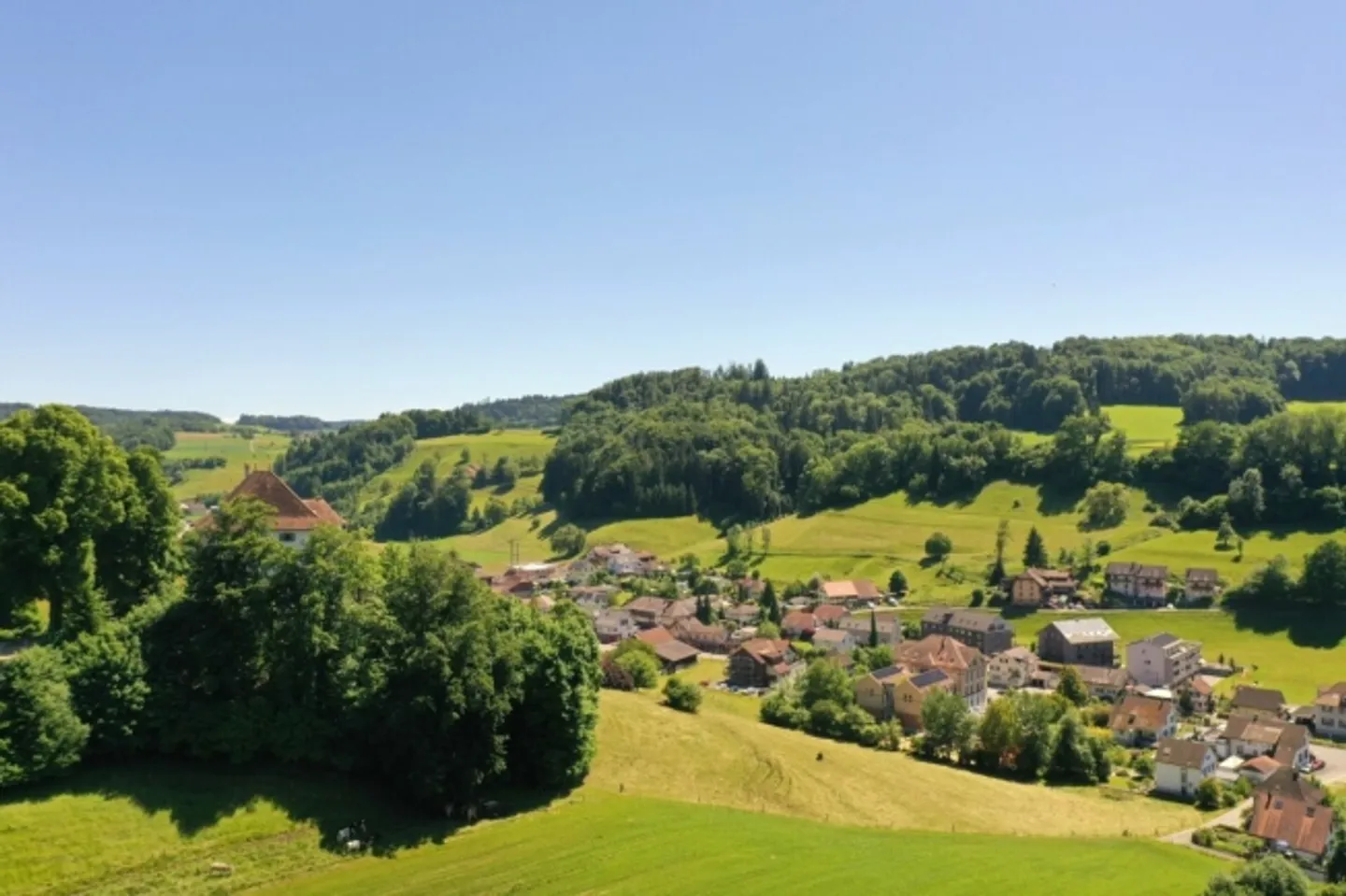 Occasione unica in posizione idilliaca - Foto 1 di 3