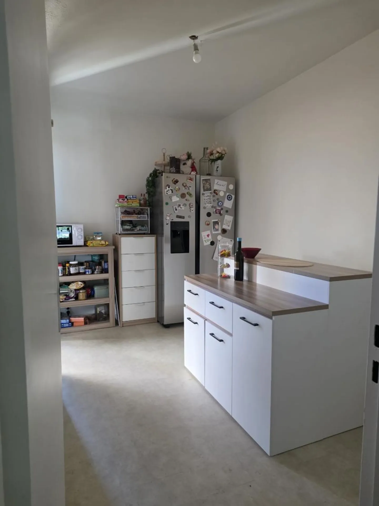 Apartment - Photo 3 of 10