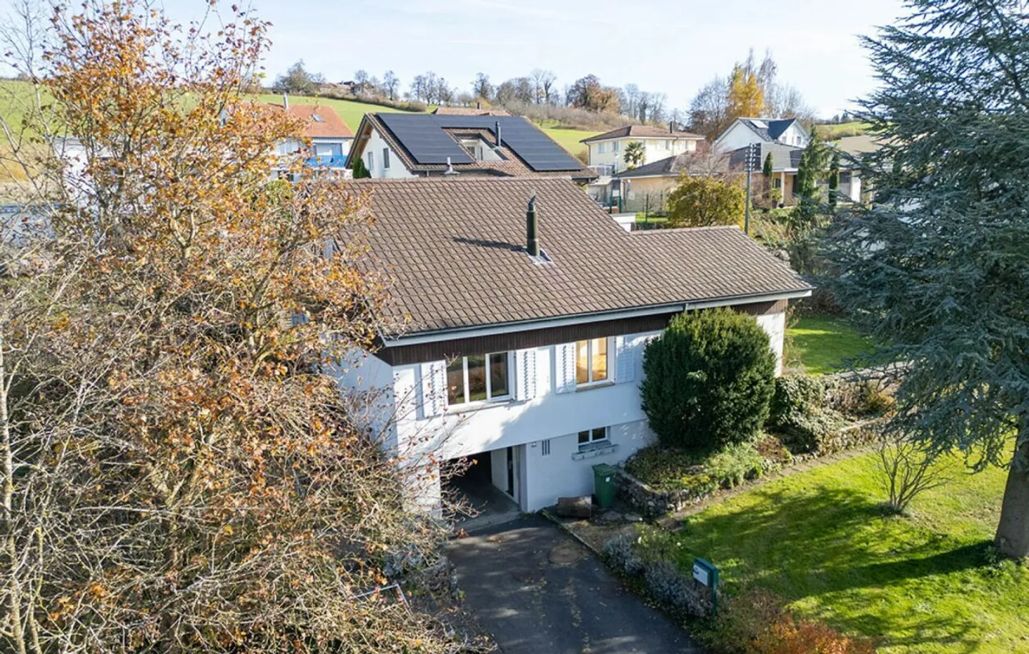 Charmante Maison Individuelle - Photo 1 sur 13