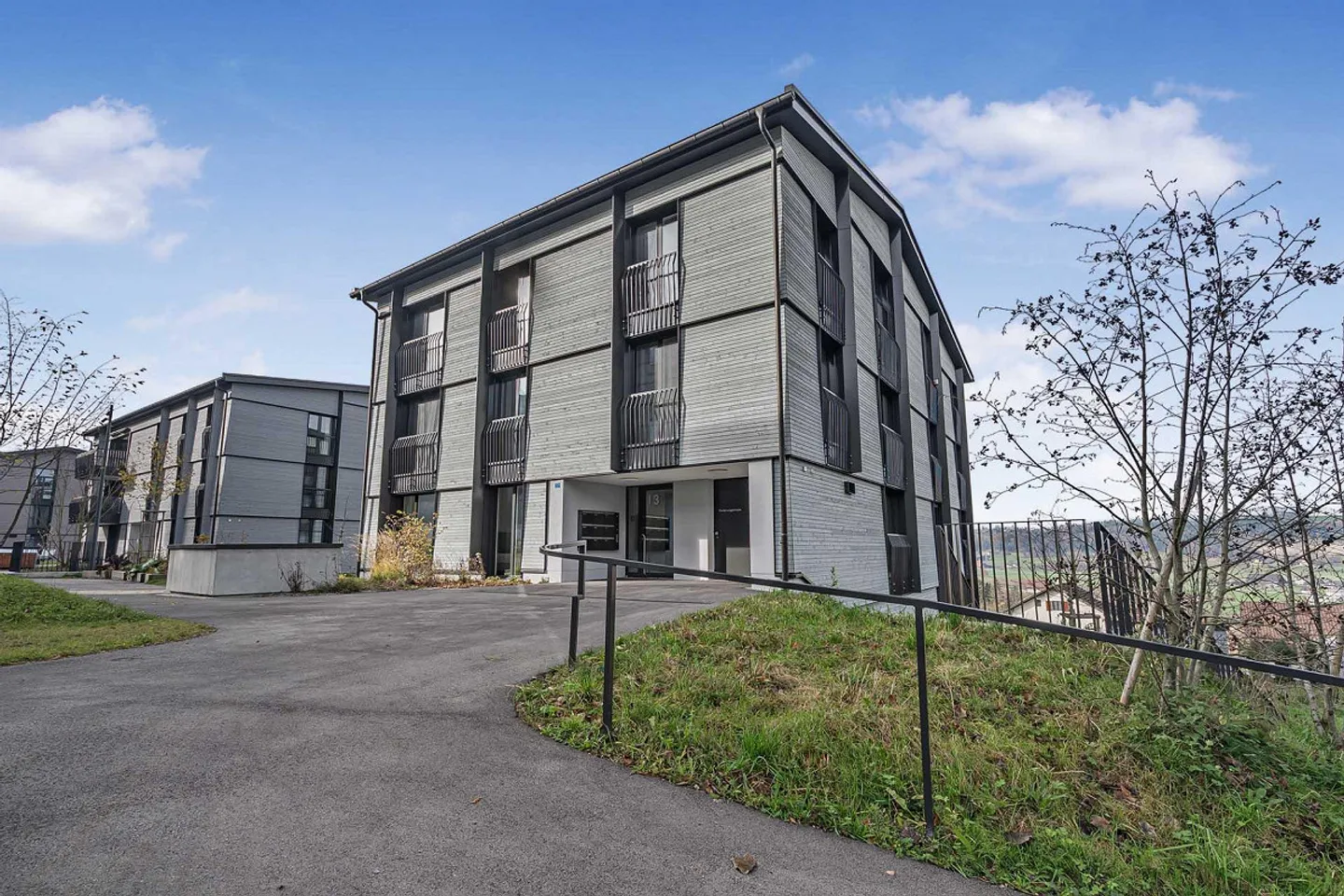 Condominium 2.5 pièces neuf et élégant avec de nombreux avantages - Photo 5 sur 6