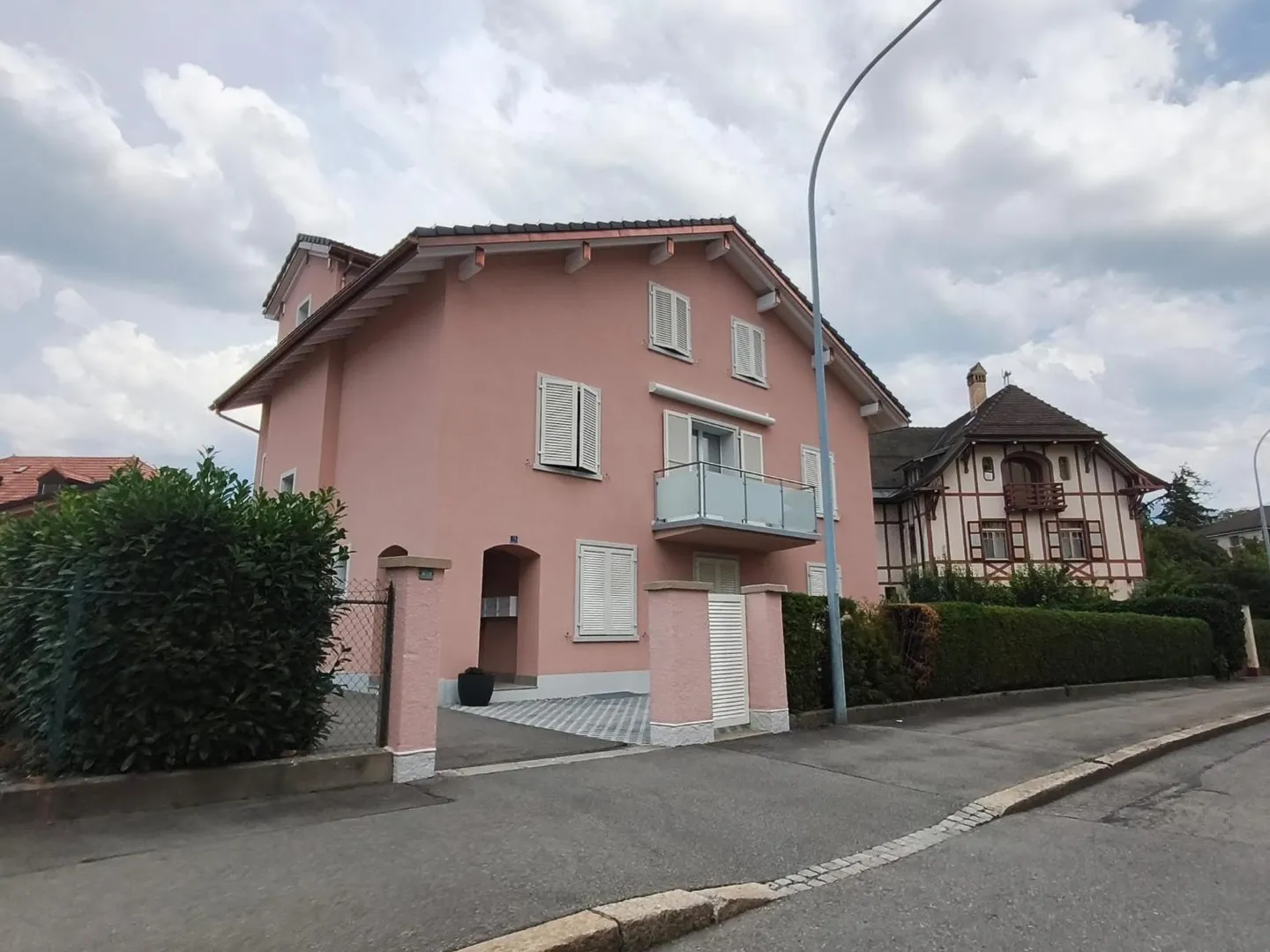 Charming Apartment in Bulle - Photo 1 of 7
