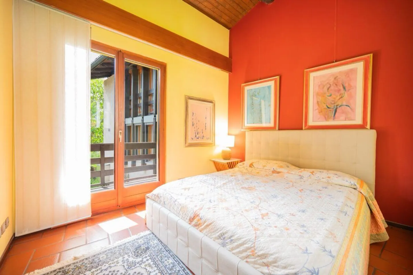 Graziosa casa familiare con giardino - Foto 8 di 11