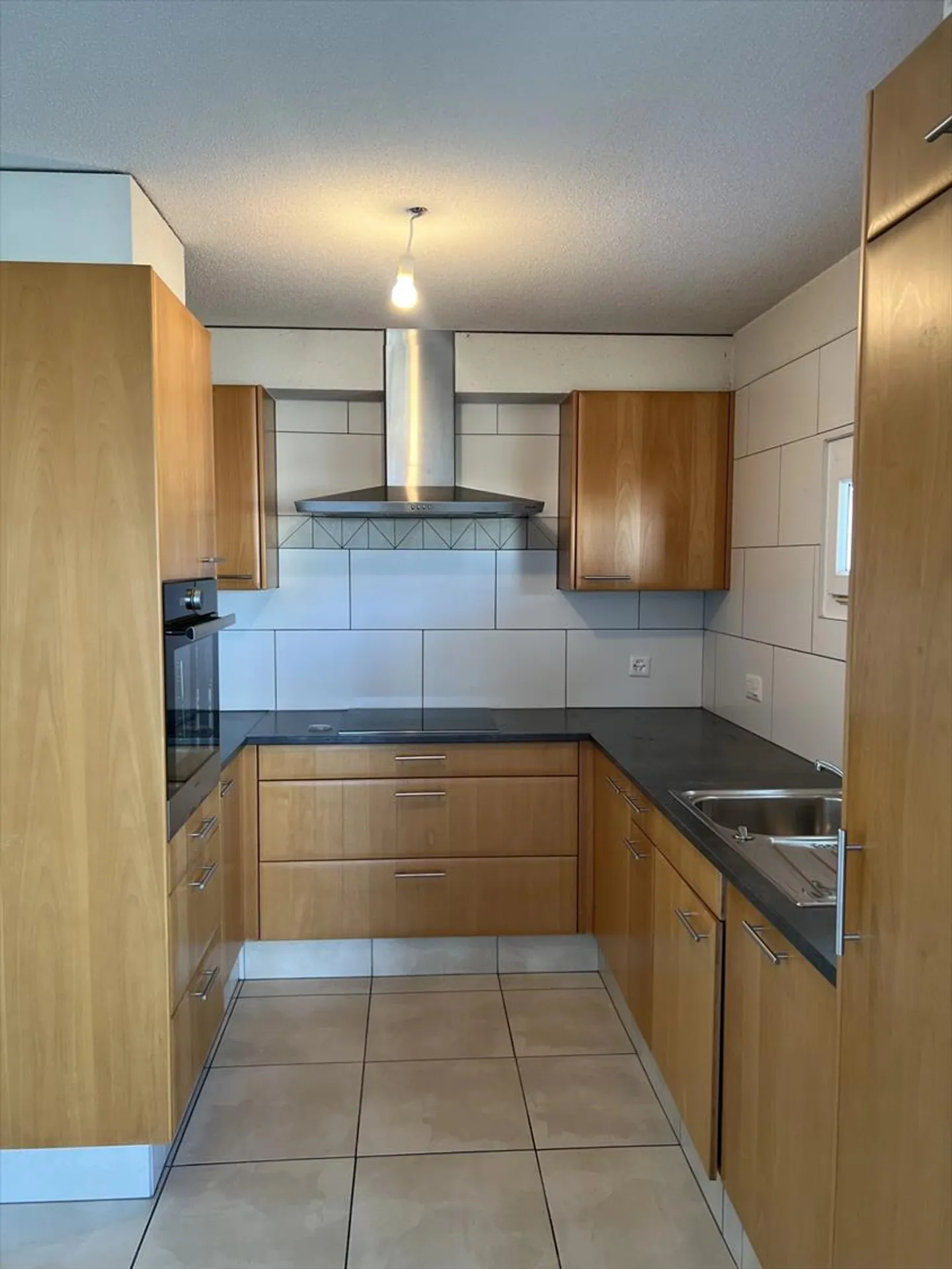 Appartamento 5.5 stanze - Foto 2 di 8