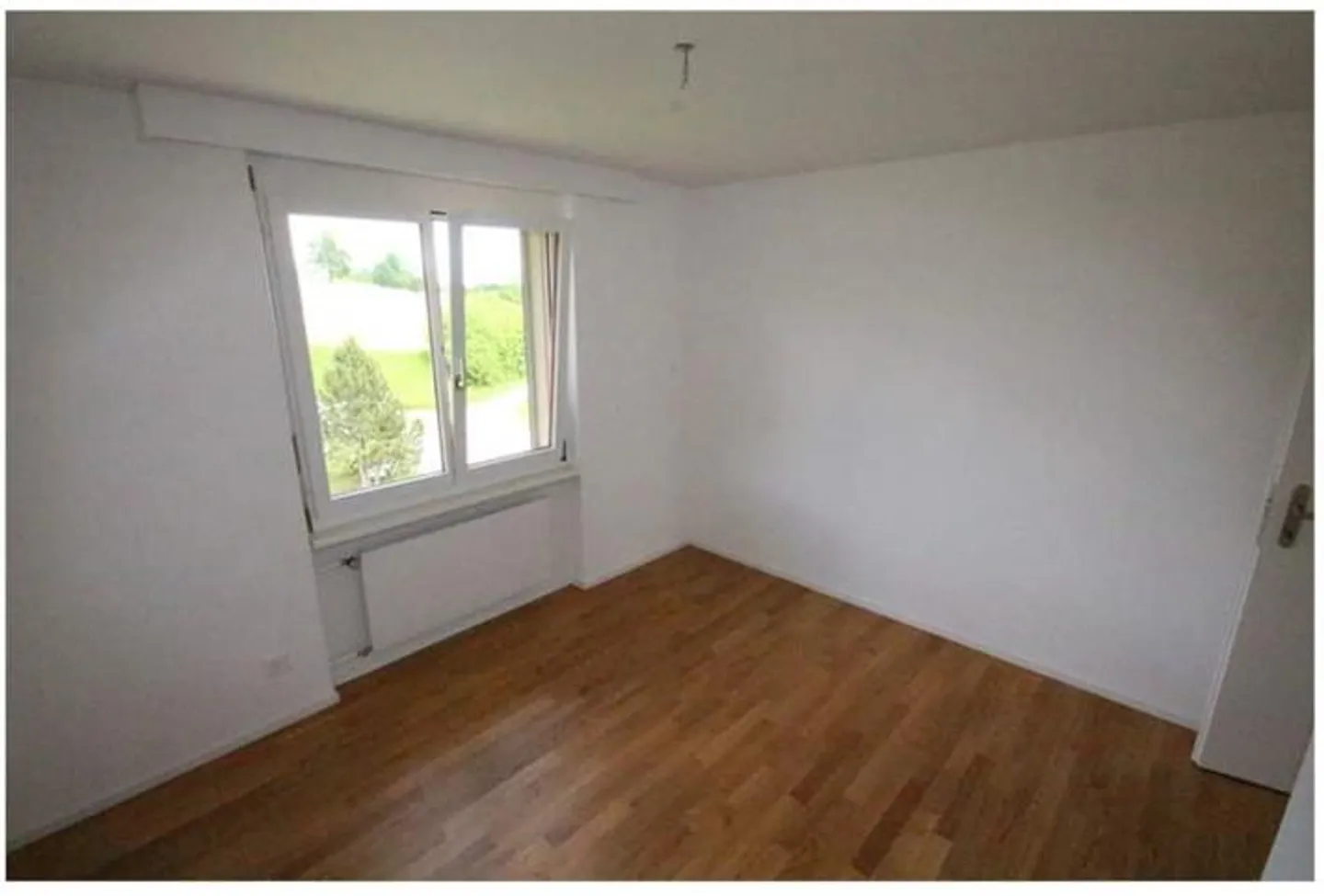 Condominio di 4½ stanze con balcone, camino e vista panoramica - Foto 9 di 12