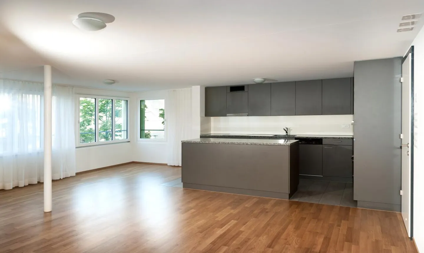 Appartements de 5,5 pièces de rêve au cœur de Flüelen avec vue sur le lac - Photo 3 sur 13