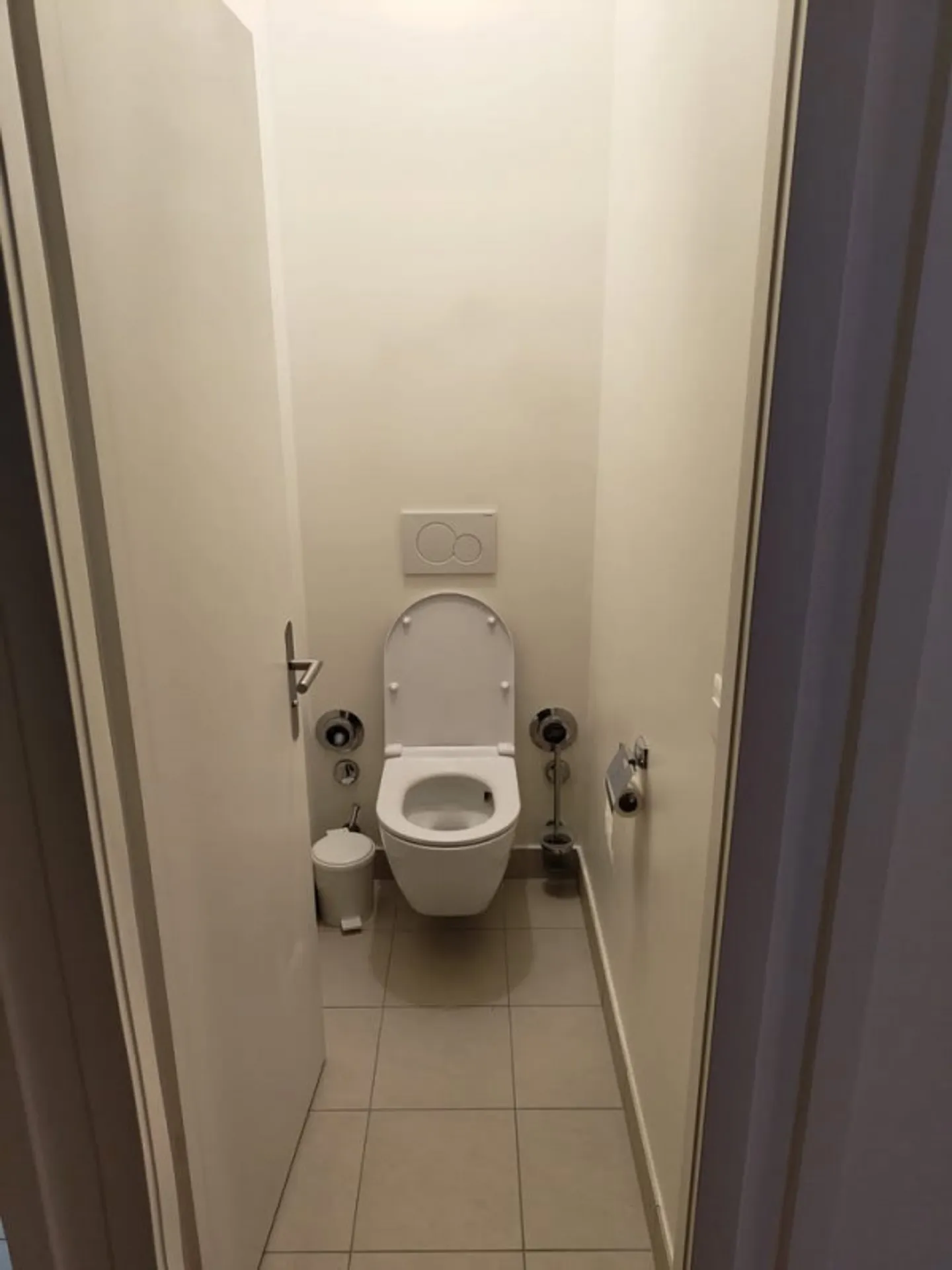 Appartement spacieux aux Acacias - Photo 6 sur 6