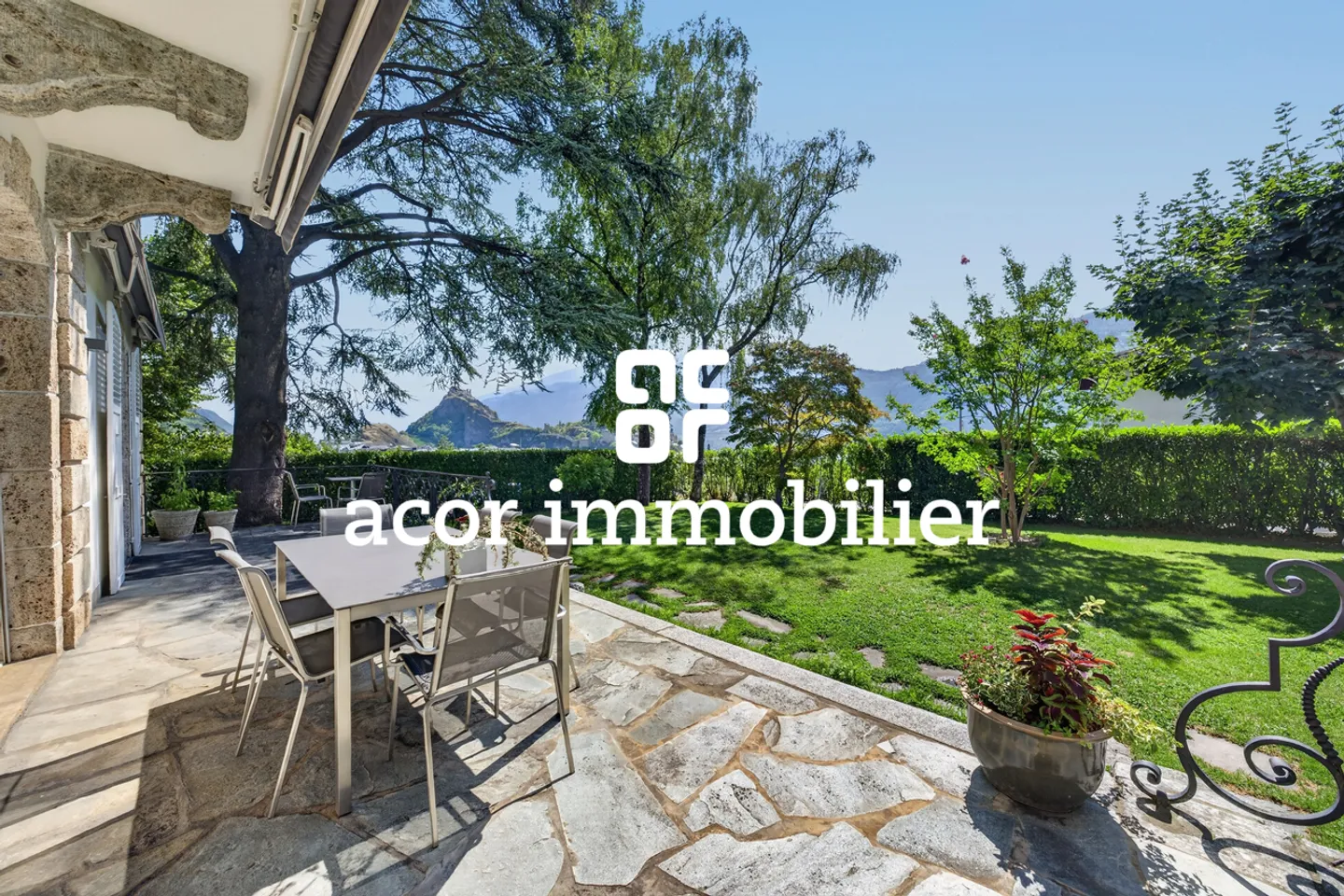 Gravelone - Prestigious property on the outskirts of the city - Photo 2 of 14