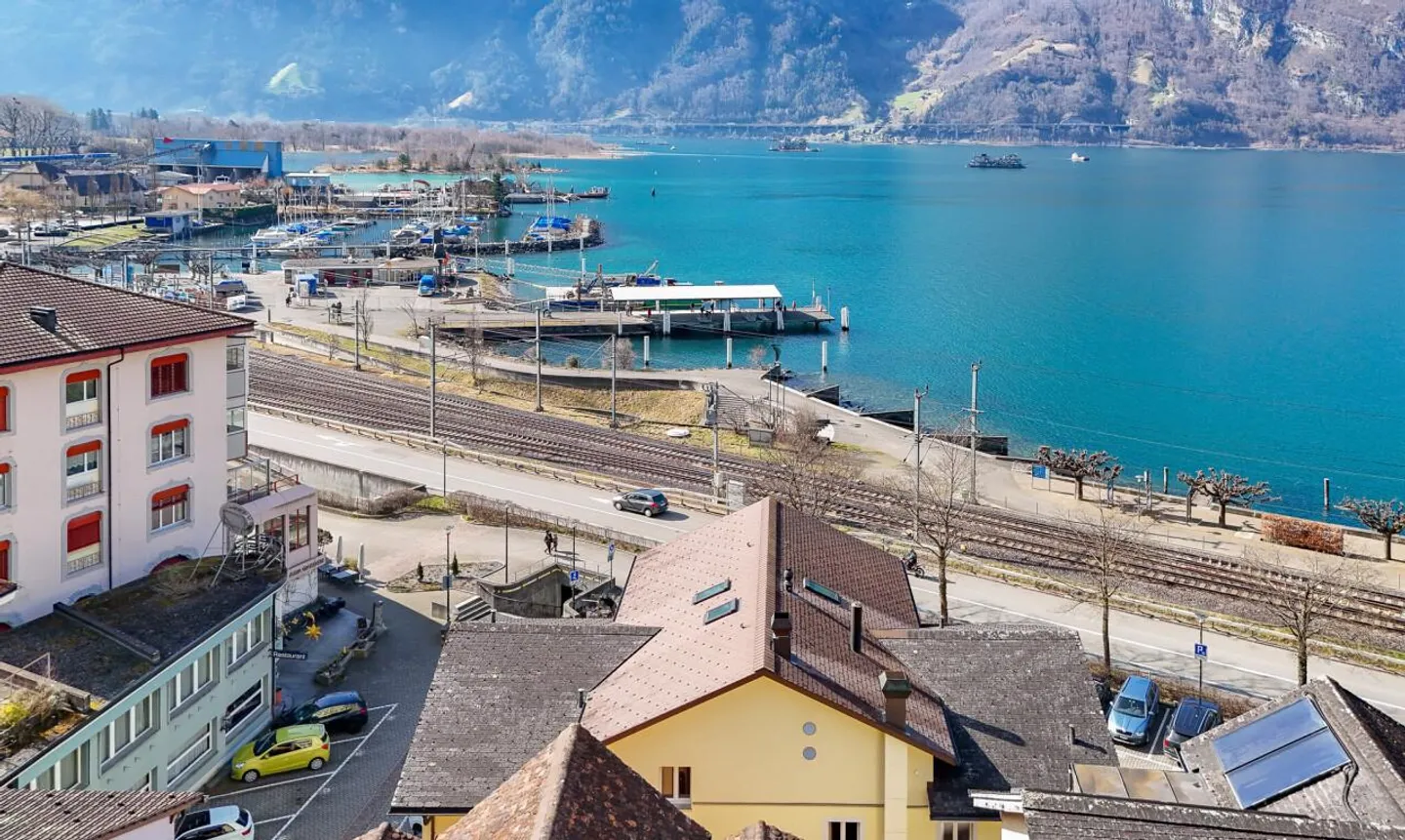 Appartements de 5,5 pièces de rêve au cœur de Flüelen avec vue sur le lac - Photo 4 sur 13