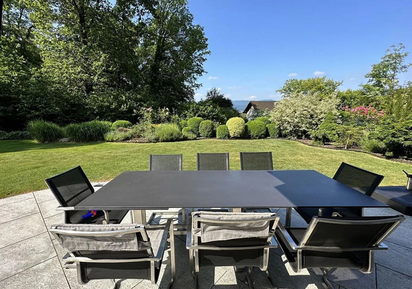 Charmantes Haus in Herrliberg - Foto 3 von 9