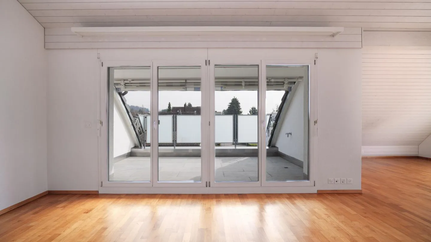 Wonderful 5.5-room apartment in Unterengstringen - Photo 3 of 9