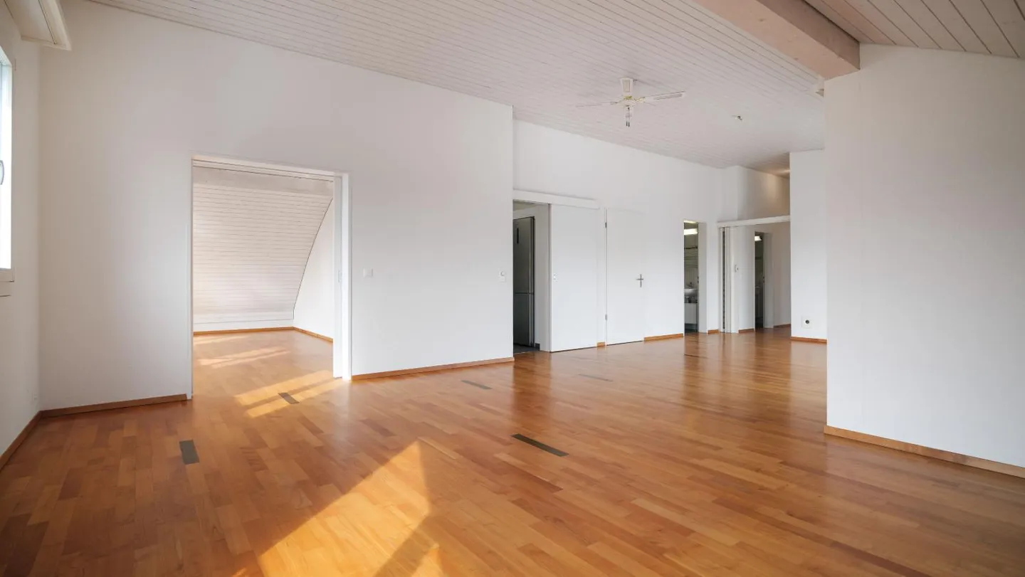 Wonderful 5.5-room apartment in Unterengstringen - Photo 7 of 9