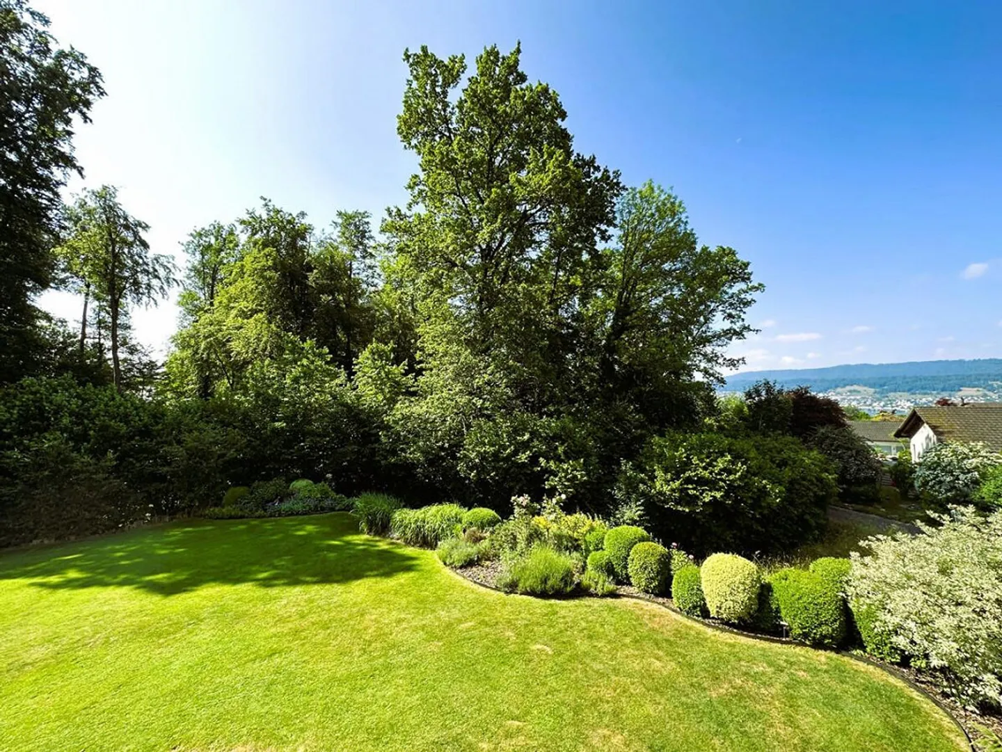 Charmantes Haus in Herrliberg - Foto 4 von 9