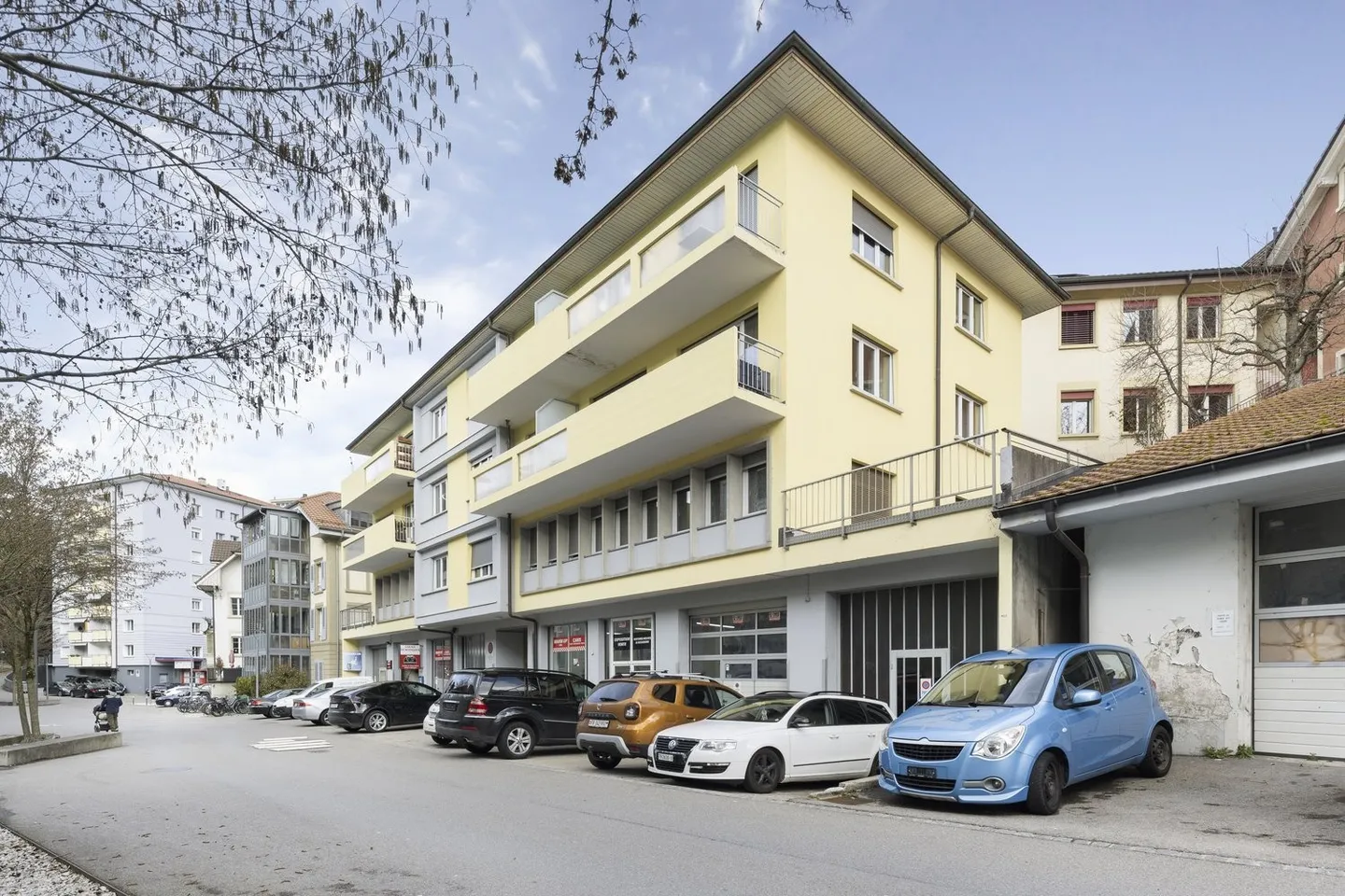 Commercial space of 140 m2 near the train station - Photo 6 of 6