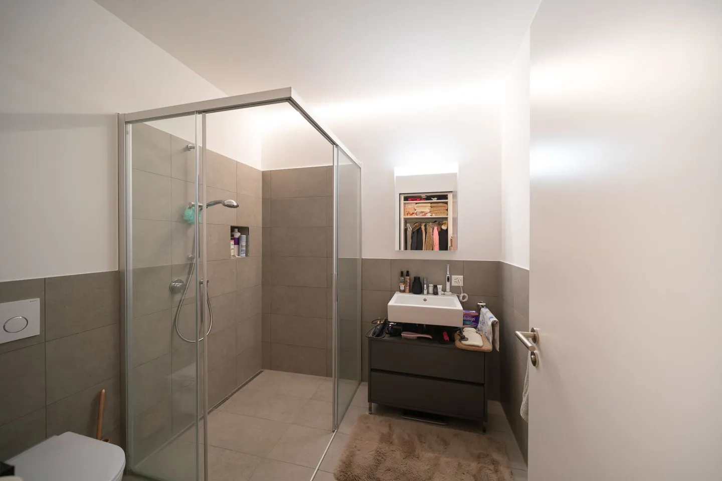 Appartement de jardin élégant de 2,5 pièces - Photo 8 sur 13