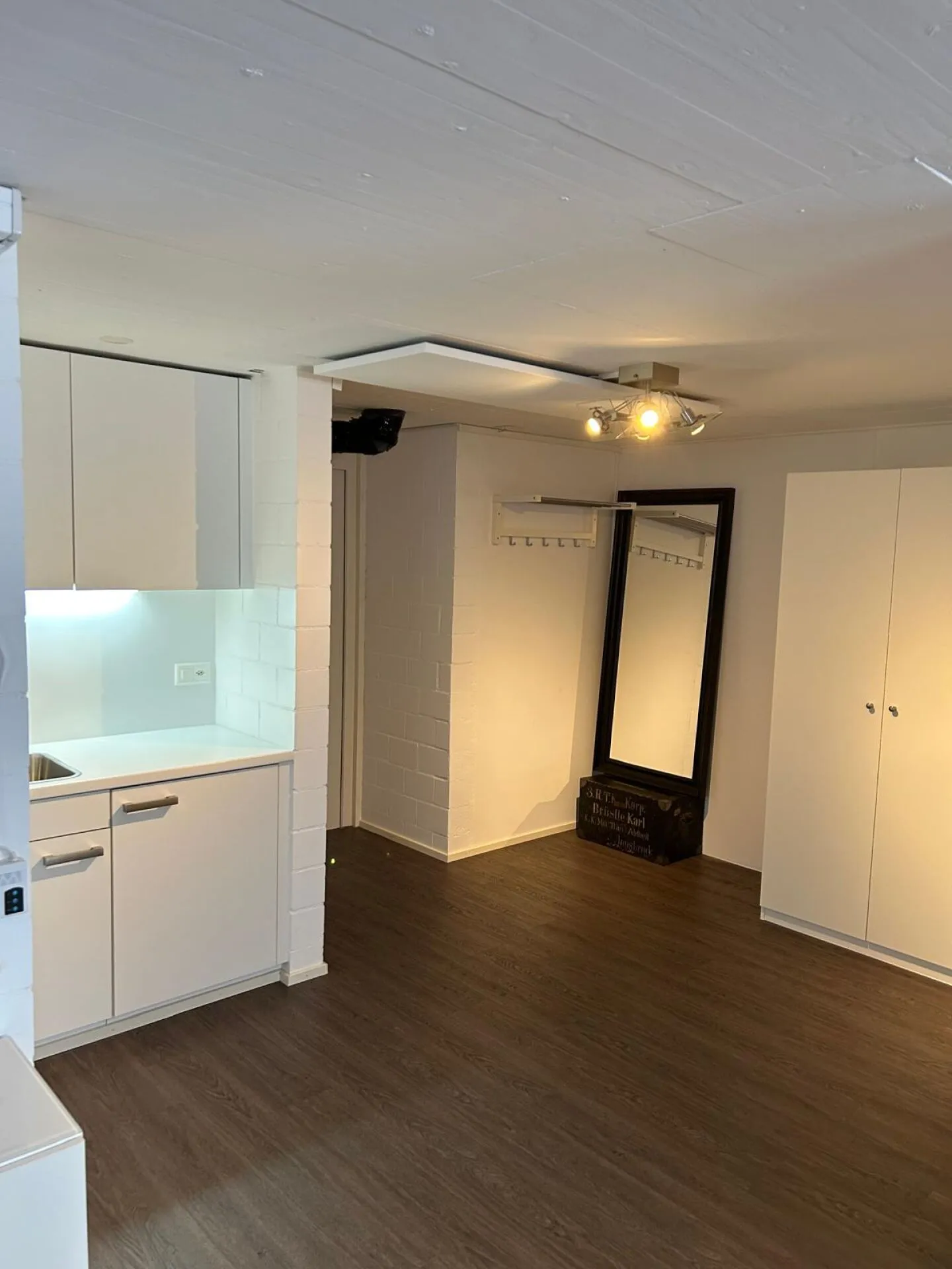 Available / Storage with Potential - Photo 5 of 13