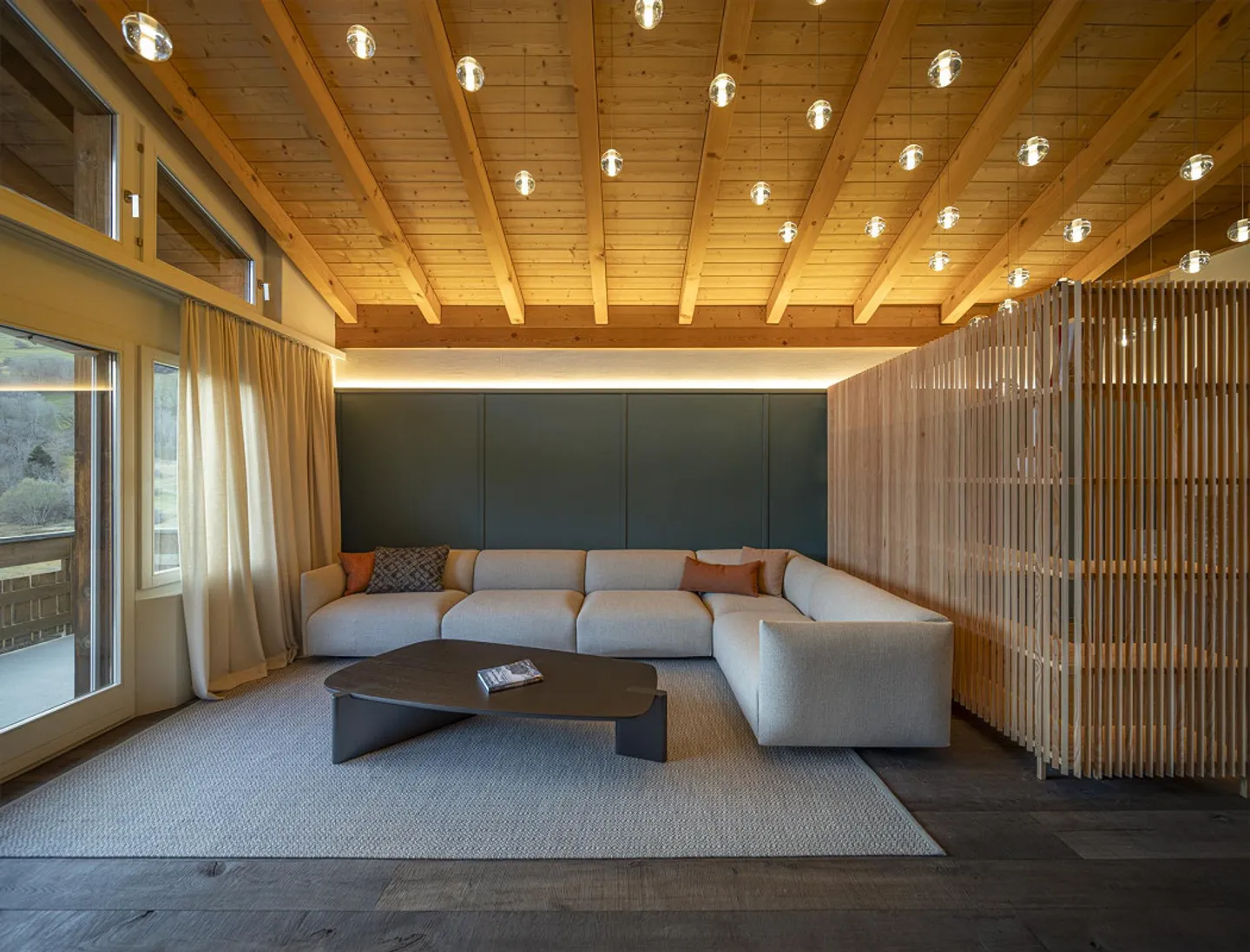 5.5-Room Attic Apartment. Second Home. Design Meets Comfort - Photo 11 of 13