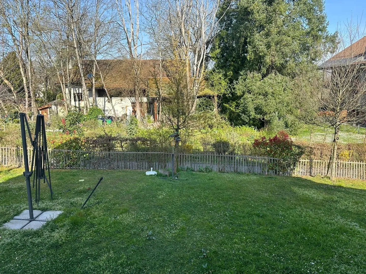 Charming semi-detached house with garden in Prégny-Chambésy - Photo 7 of 9