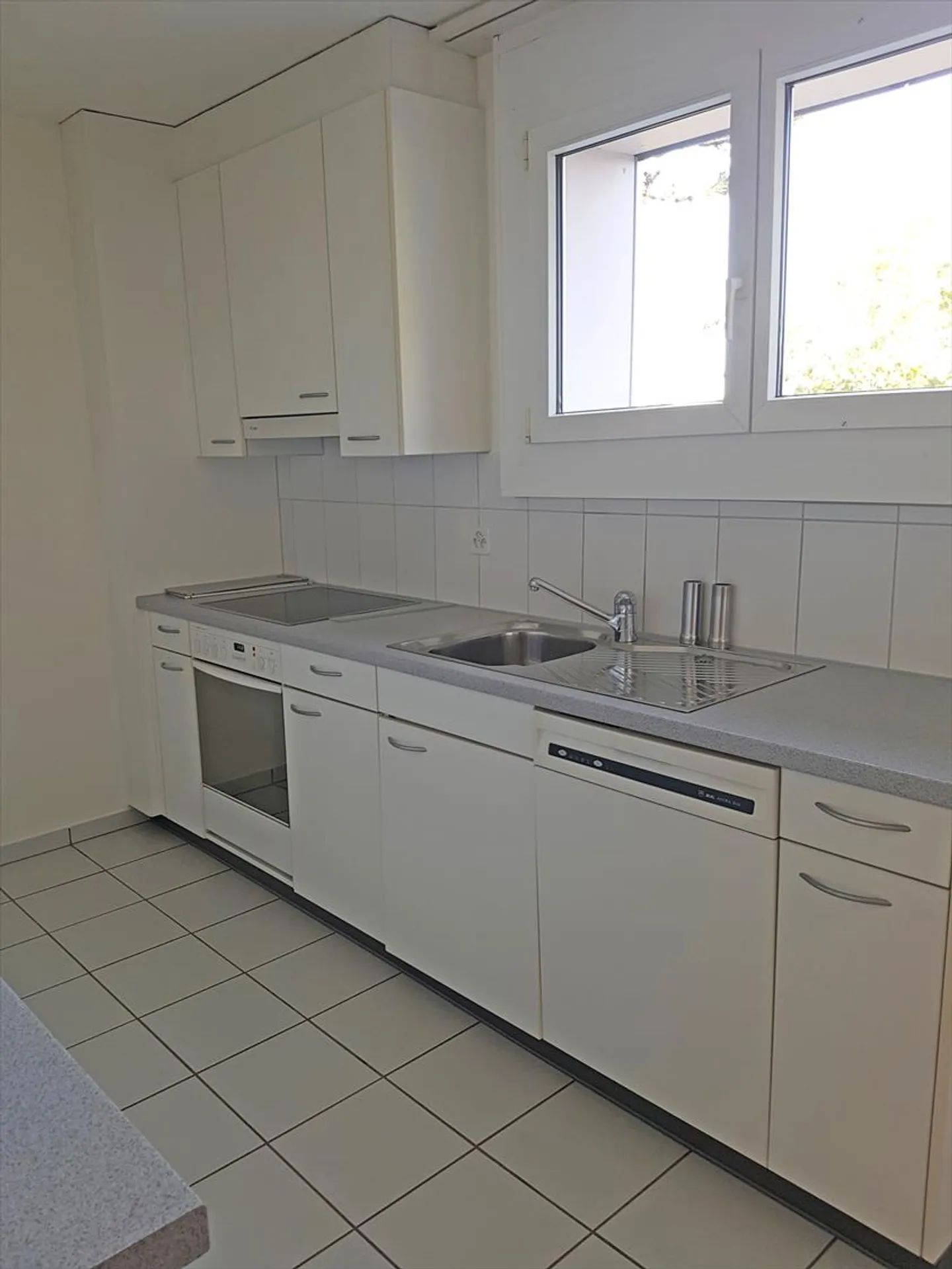 Tolle Attikawohnung mit Cheminée - befristet - Ende November 2026 - Foto 4 von 7