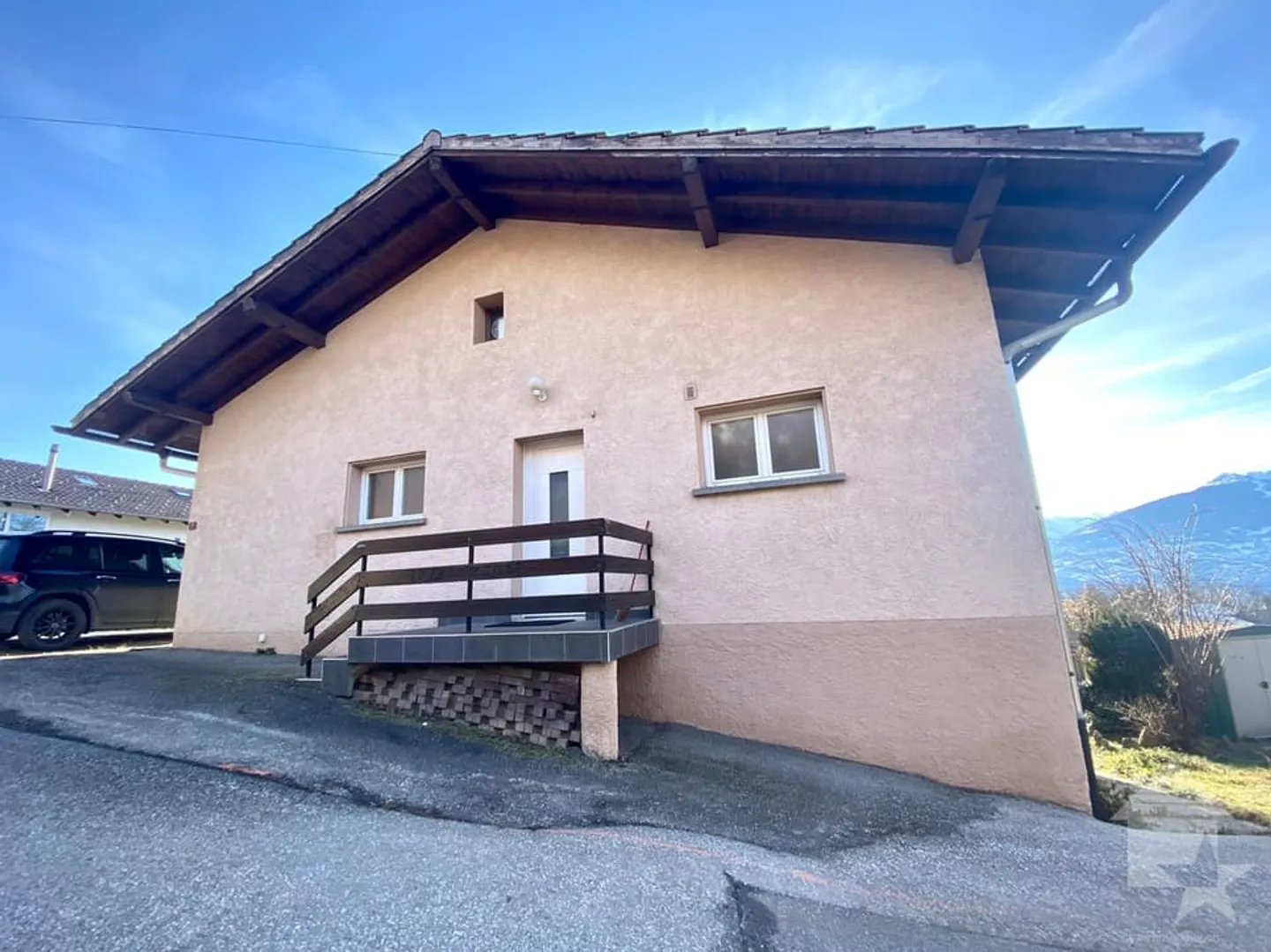 Immobiliengrundstück, Haus + Baugrundstücke! - Foto 3 von 13