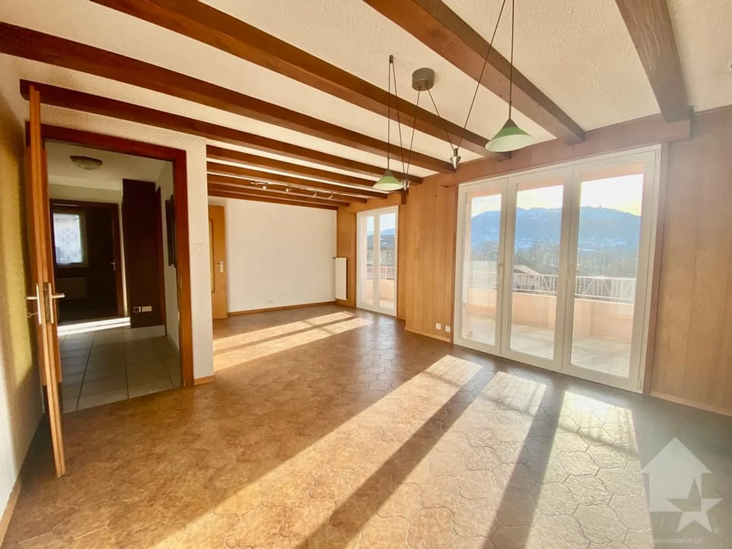 Immobiliengrundstück, Haus + Baugrundstücke! - Foto 8 von 13