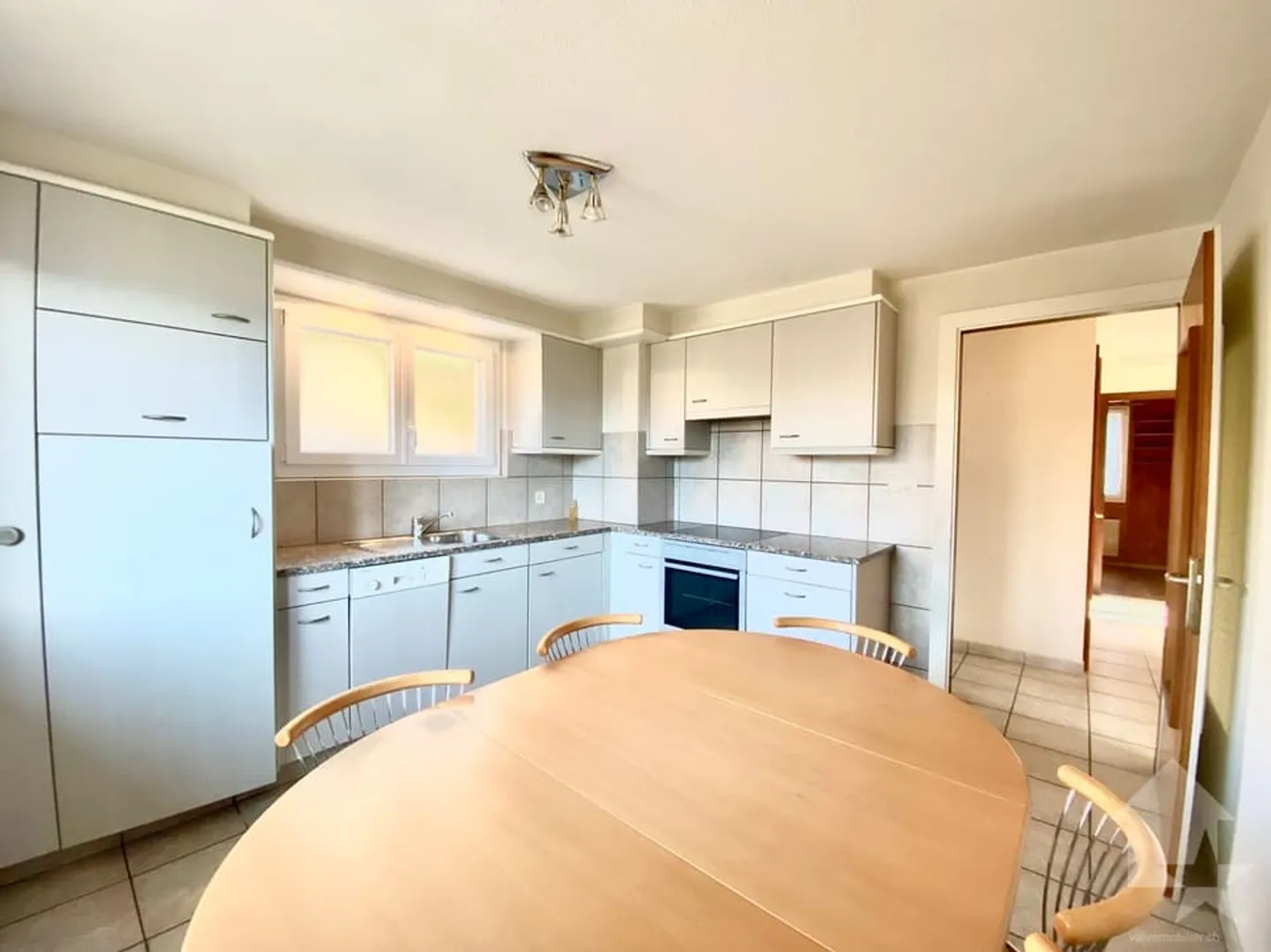 Immobiliengrundstück, Haus + Baugrundstücke! - Foto 6 von 13