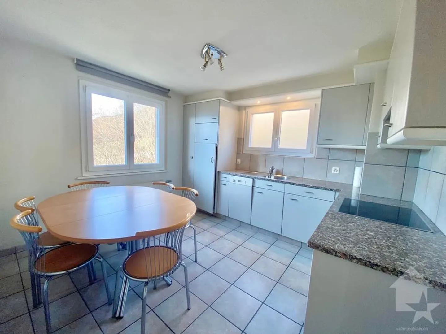 Immobiliengrundstück, Haus + Baugrundstücke! - Foto 7 von 13