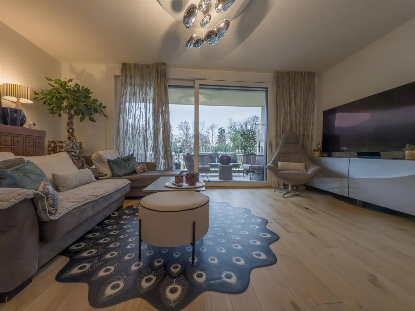 Appartement 4 pièces - Photo 3 sur 8