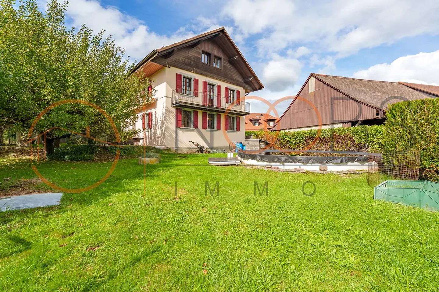Casa singola in affitto - Foto 3 di 17
