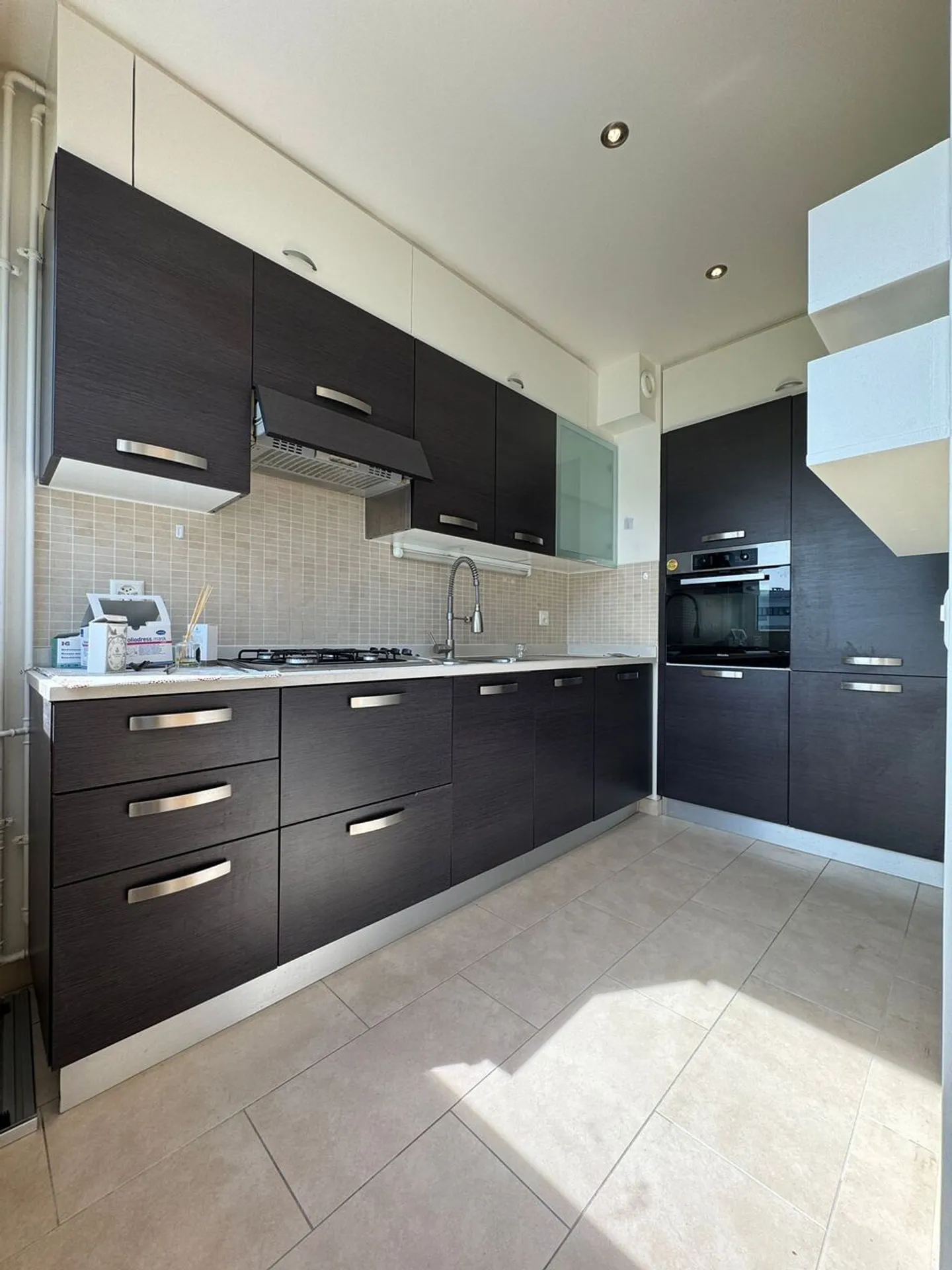 Charmant appartement 4 pièces - Photo 7 sur 9