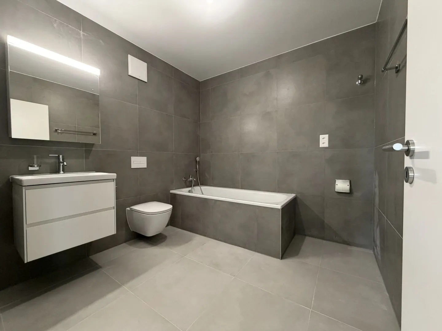 DAS LETZTE 4,5-ZIMMER-APARTMENT in * Miete - Kauf * Vulliama - Foto 11 von 30