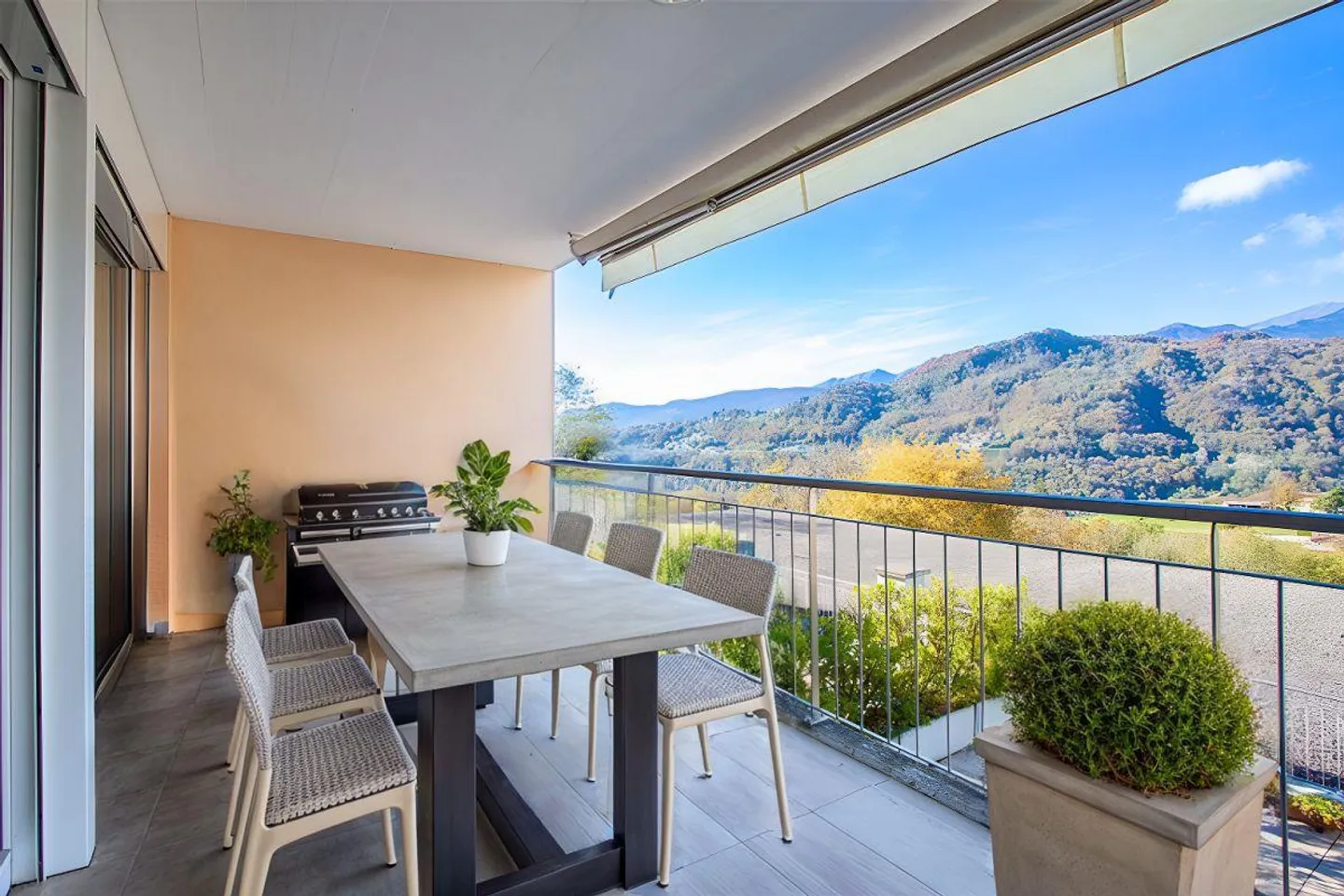 Appartement moderne dans une résidence avec piscine, sauna et salle de sport | M... - Photo 1 sur 12