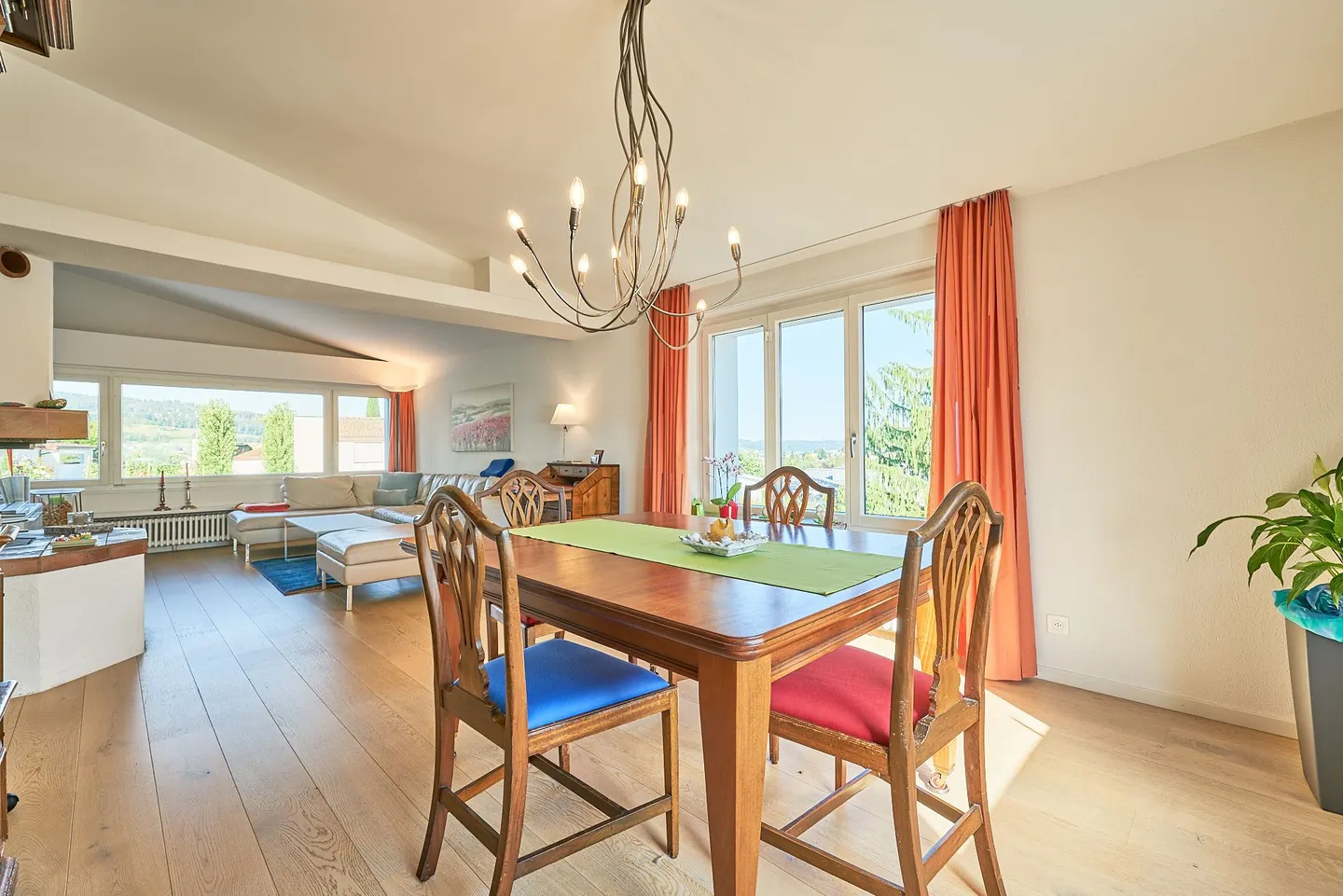 Geräumiges Einfamilienhaus mit Studio - Foto 6 von 15