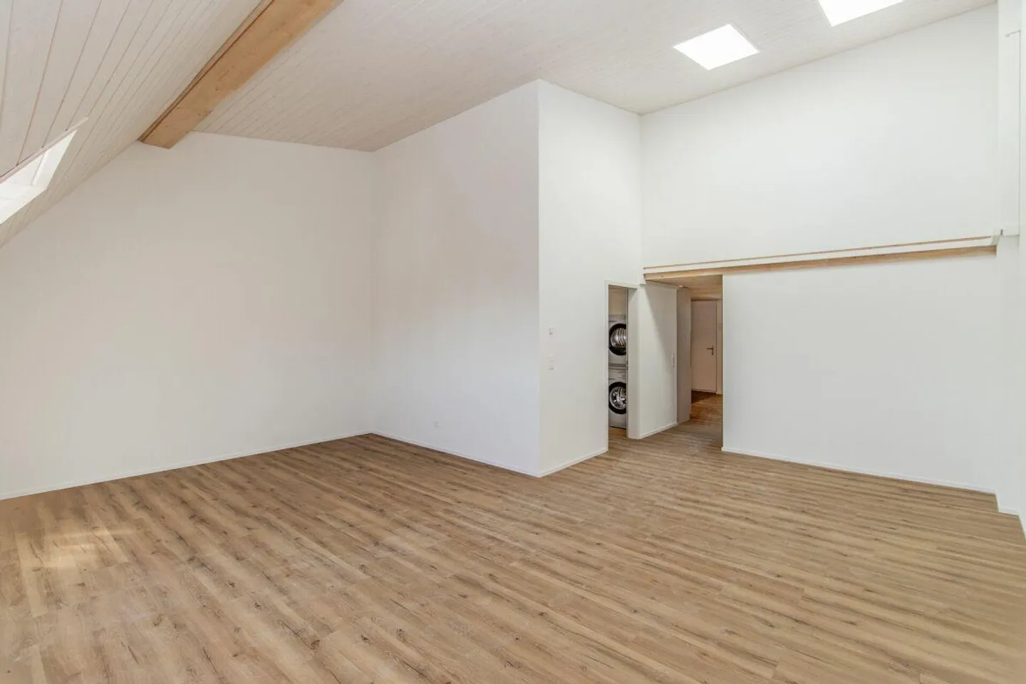 Première occupation : appartement en maisonnette dans les combles - Photo 3 sur 14