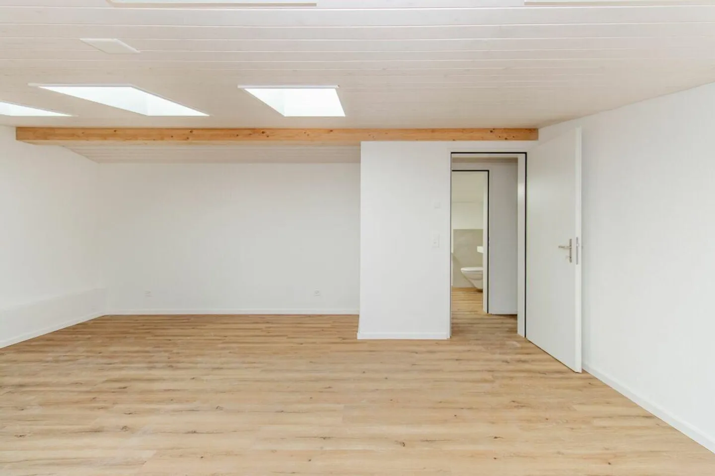 Première occupation : appartement en maisonnette dans les combles - Photo 8 sur 14
