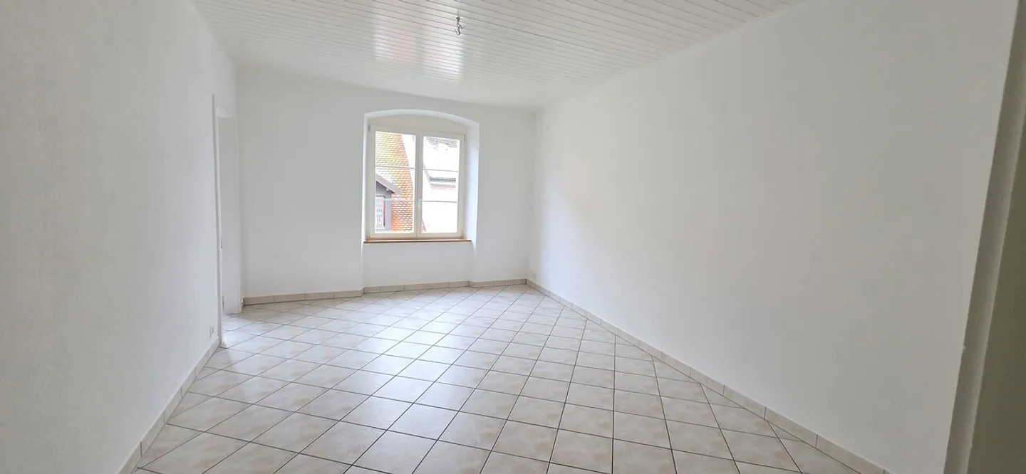 Bellissimo 3.5 locali - Lavatrice/asciugatrice integrata - Foto 1 di 13